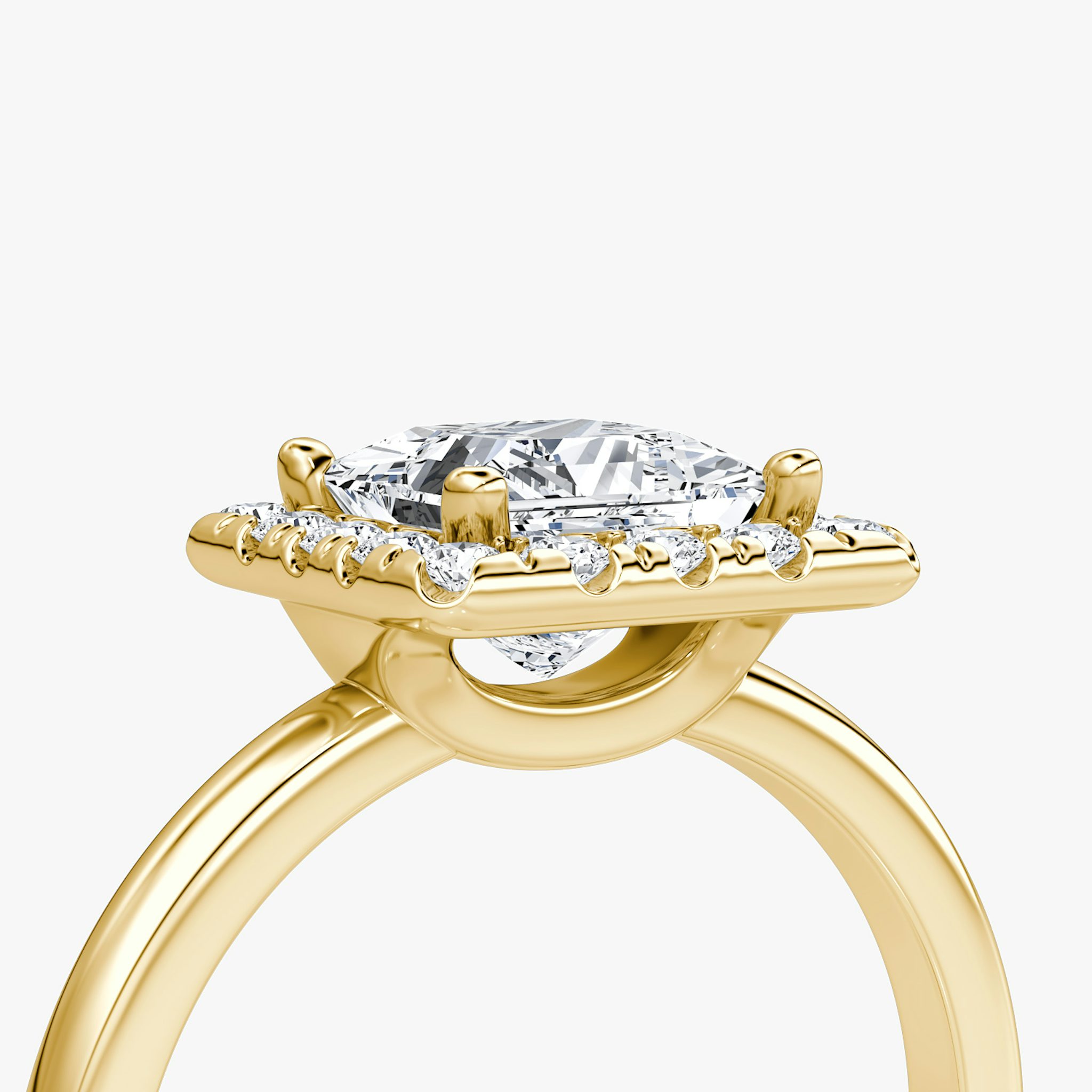 The Halo | Princess | 18k | Yellow Gold | bandAccent: Plain | haloSize: large | diamondOrientation: vertical | caratWeight: other
