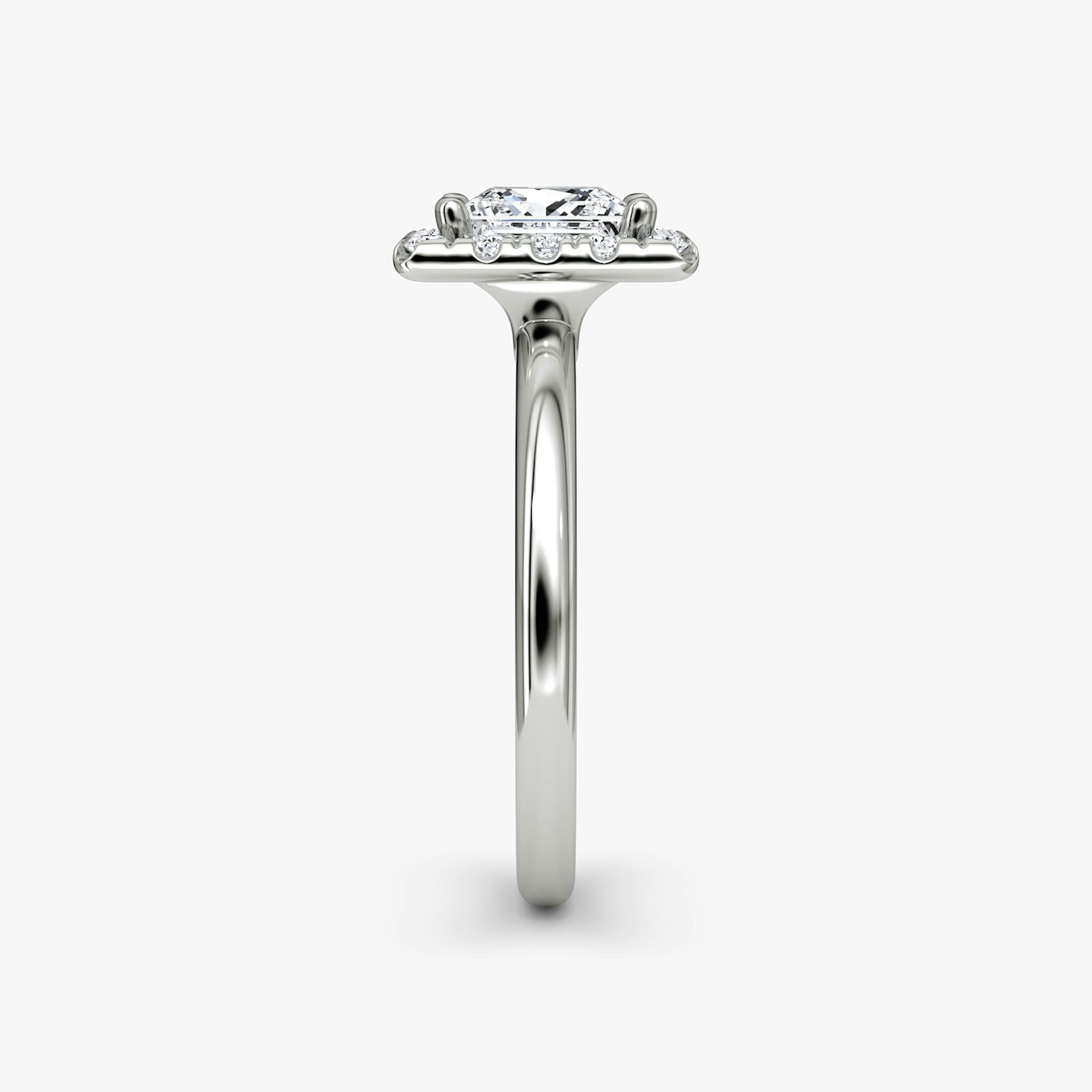 The Halo | Princess | 18k | White Gold | bandAccent: Plain | haloSize: large | diamondOrientation: vertical | caratWeight: other