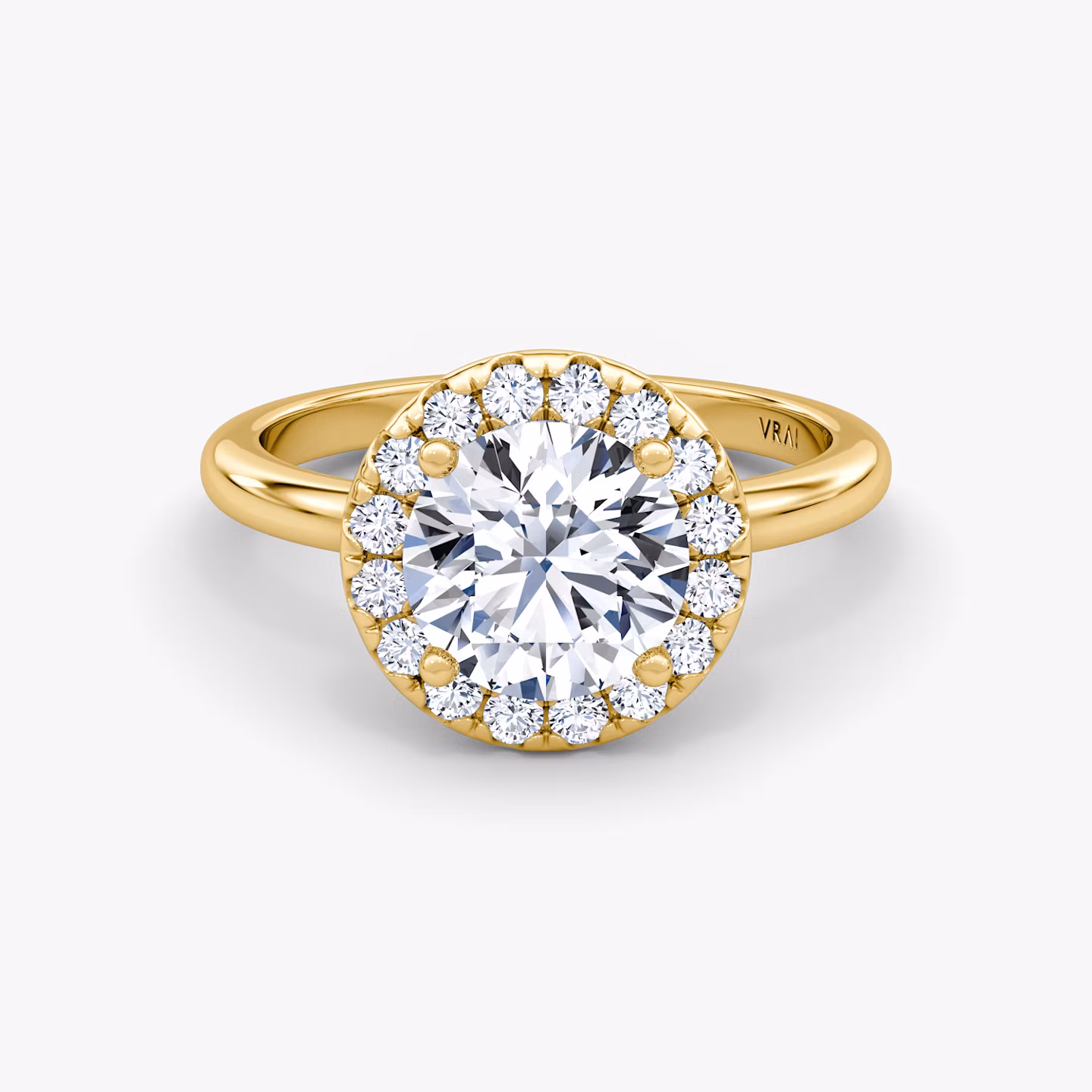 The Halo Round Brilliant | Yellow Gold