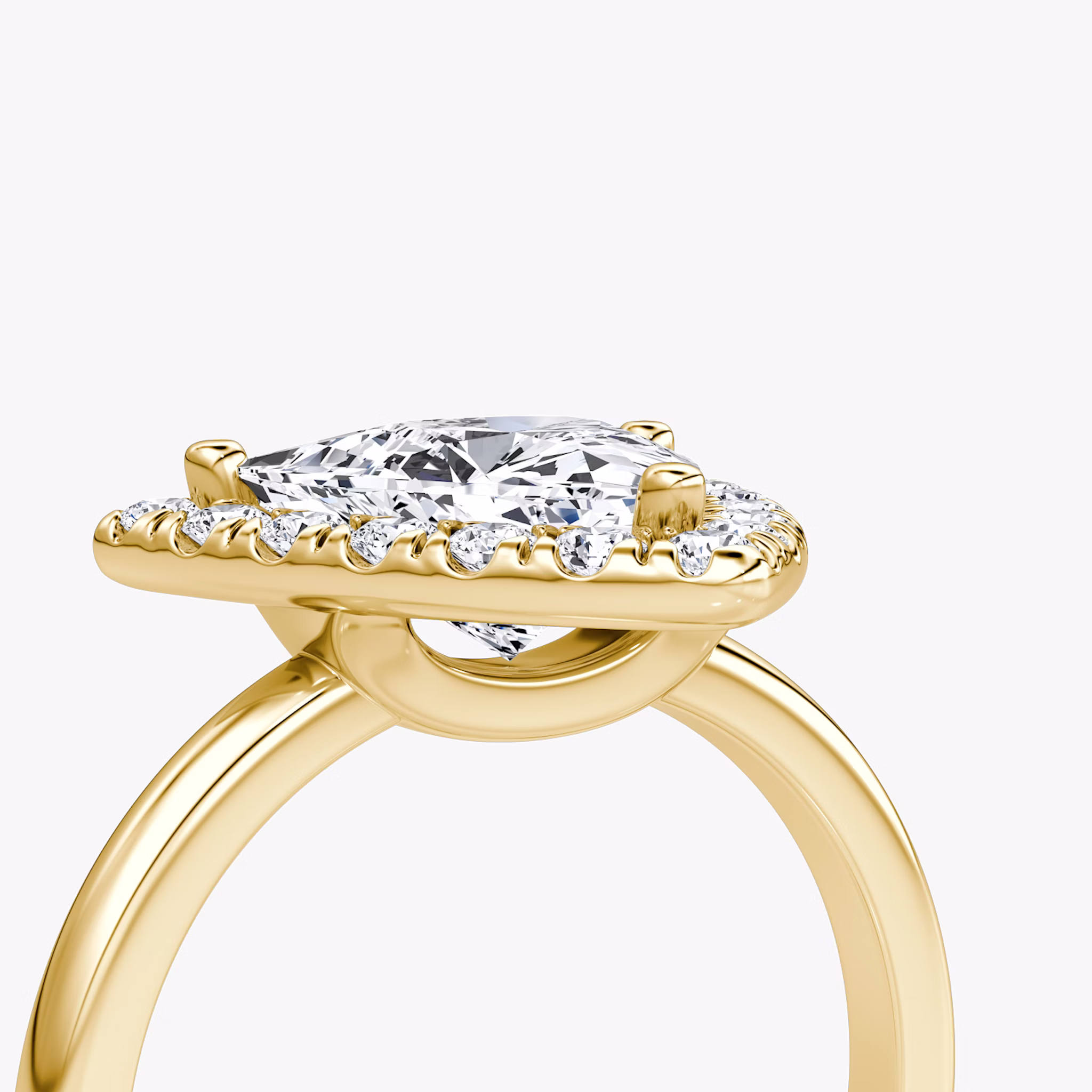 The Halo | Trillion | 18k | Yellow Gold | bandAccent: Plain | haloSize: large | diamondOrientation: vertical | caratWeight: other