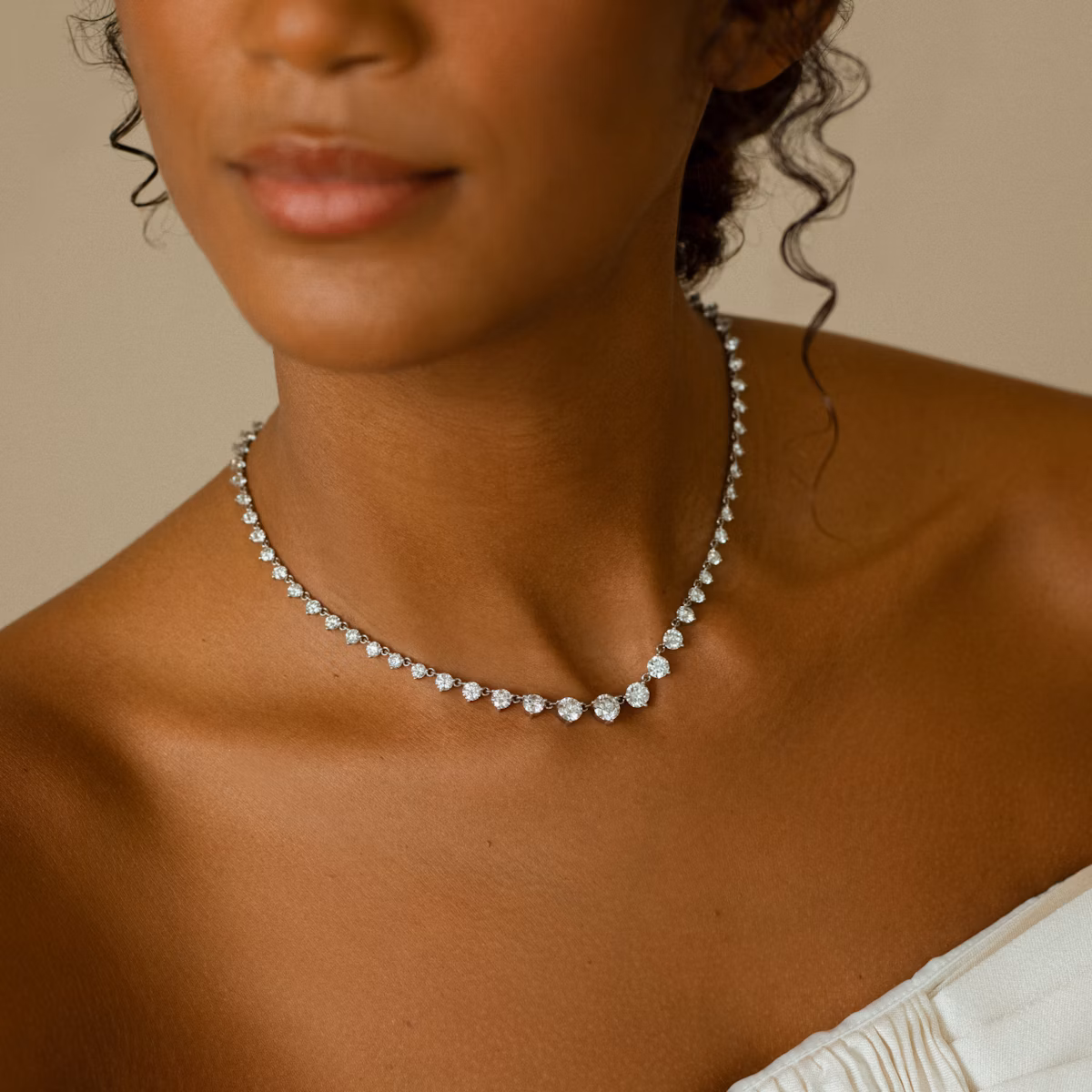 Infinity Linked Tennis Necklace | Round Brilliant | 14k | Yellow Gold | caratWeight: 13.0ct | chainLength: 16-18