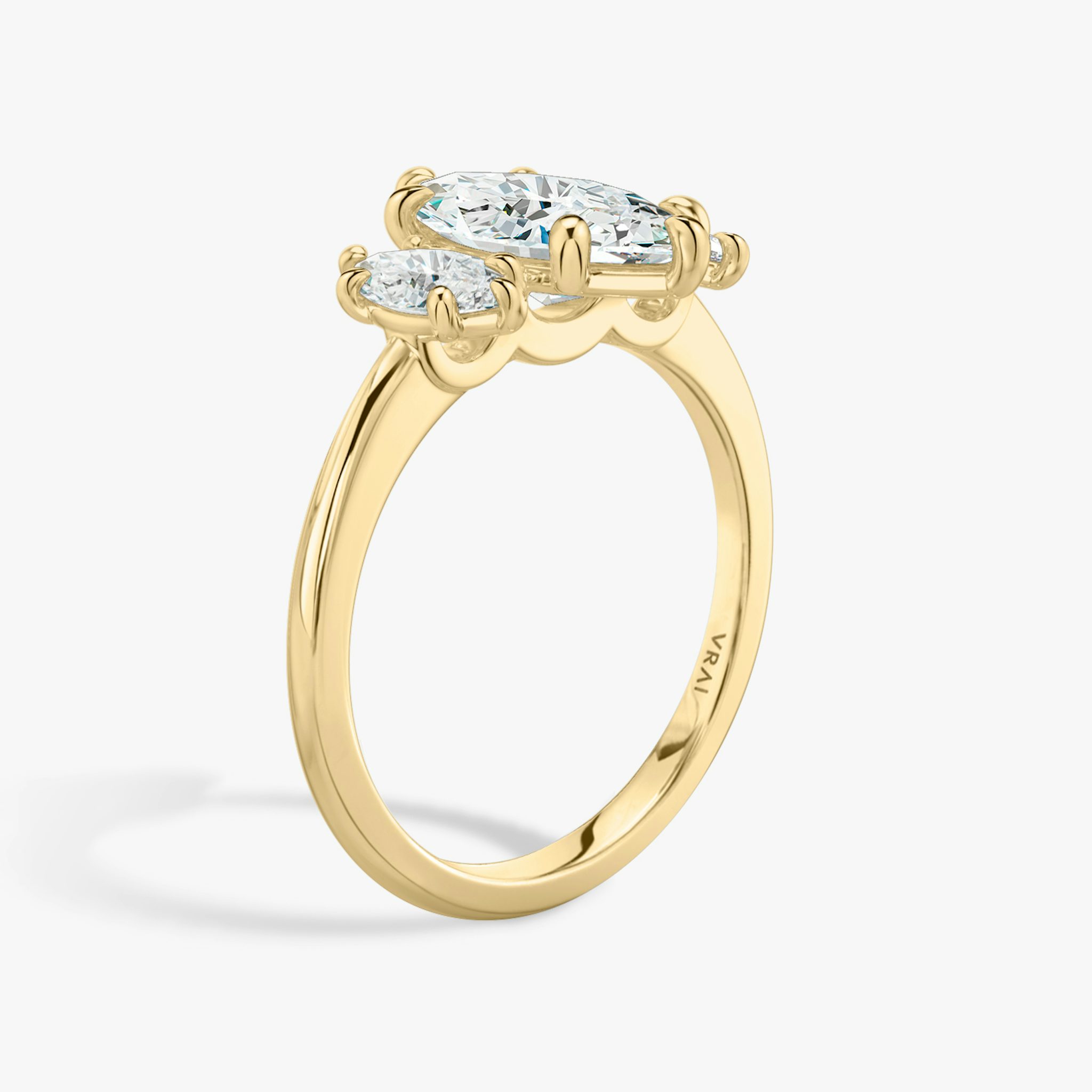 The Three Stone | Marquise | 18k | Yellow Gold | bandAccent: Plain | sideStoneCarat: 0.25ct | sideStoneShape: Marquise | diamondOrientation: vertical | caratWeight: other