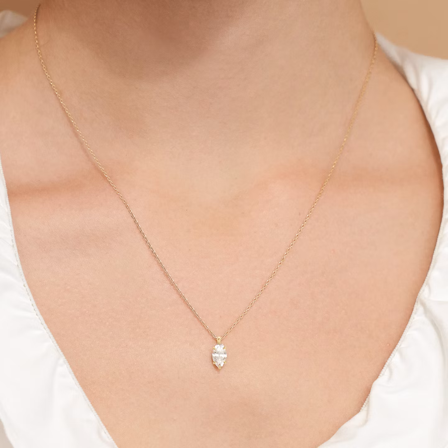 VRAI Solitär Anhänger | Marquise | 14k | Gelbgold | caratWeight: 0.75ct