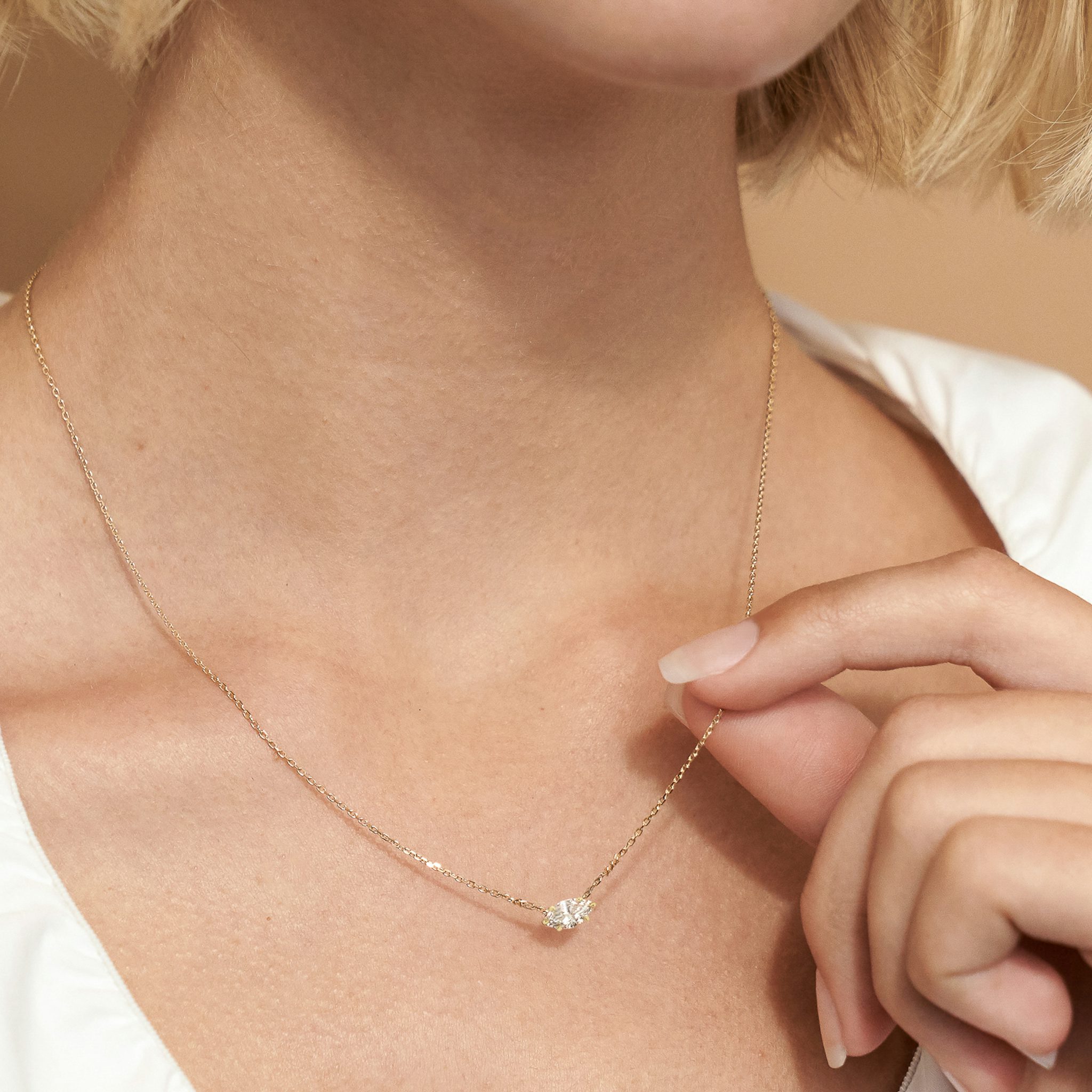 VRAI Solitaire Necklace | Marquise | 14k | White Gold | caratWeight: 0.50ct