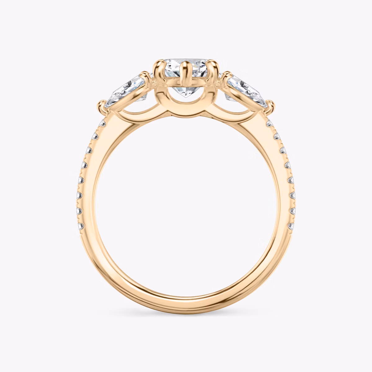 Anillo de compromiso Three Stone | Marquise | 14k | Oro rosa | bandAccent: Pavé | sideStoneCarat: 0.25ct | sideStoneShape: Pera | diamondOrientation: vertical | caratWeight: other