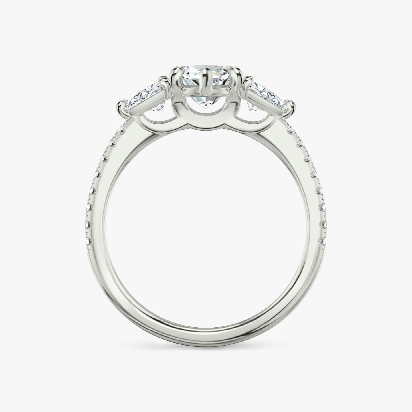 Three Stone | Marquise | Platin | bandAccent: Mit Pavé-Besatz | sideStoneCarat: 0.25ct | sideStoneShape: Trillant | diamondOrientation: vertical | caratWeight: other