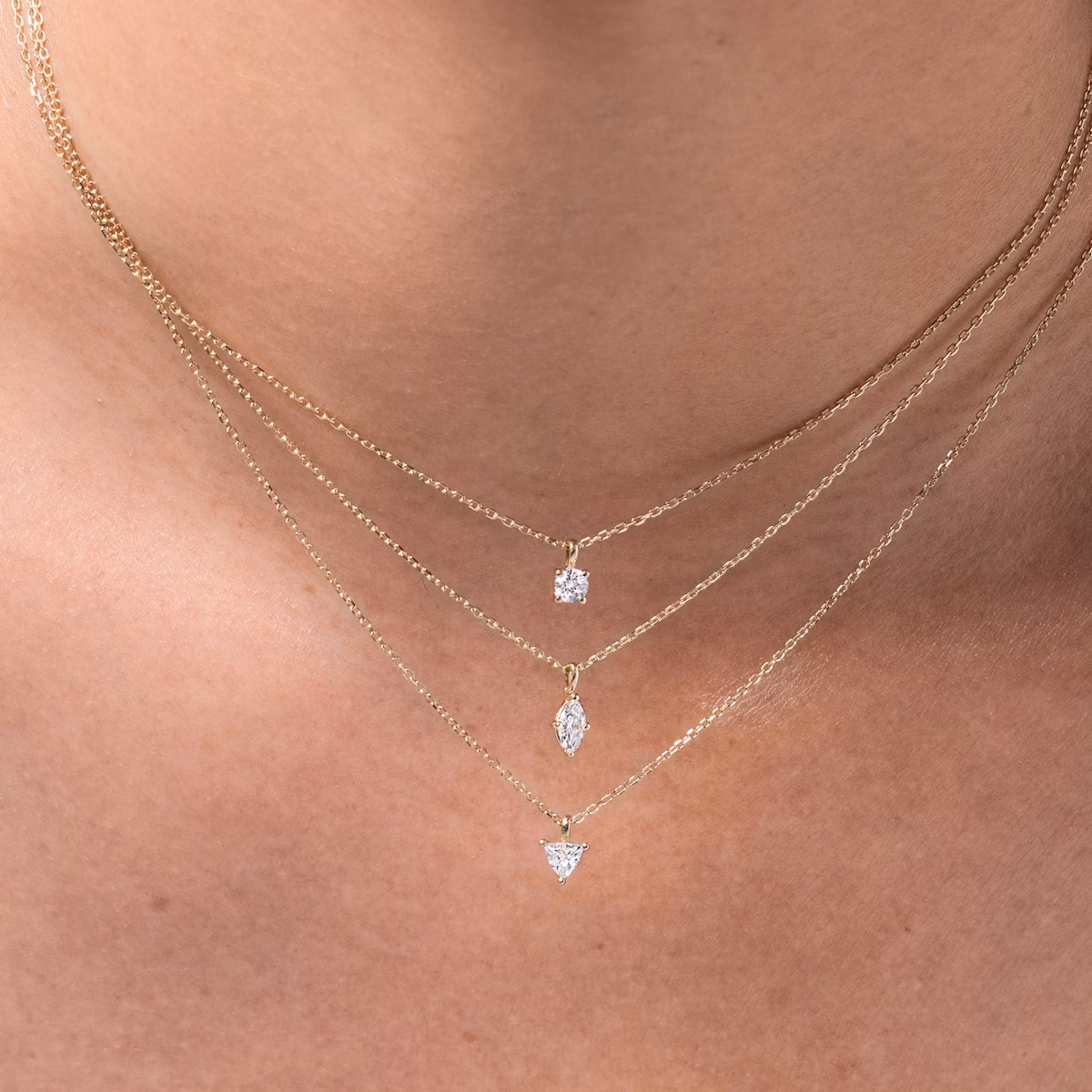 Petite Solitaire Pendant | Trillion | 14k | White Gold | chainLength: 16-18