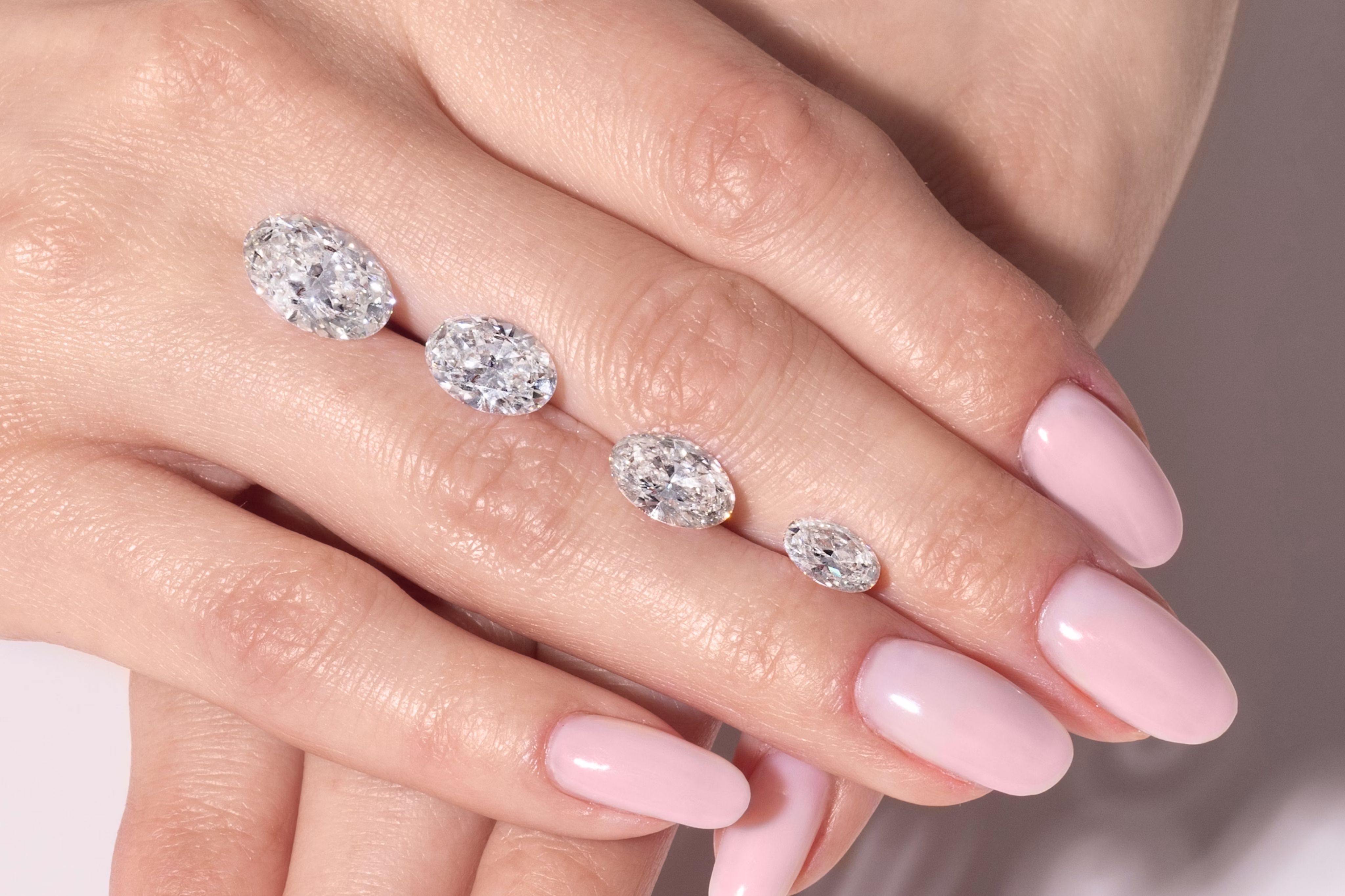 Diamond Facets: Understand What Makes a Diamond Shine Bright