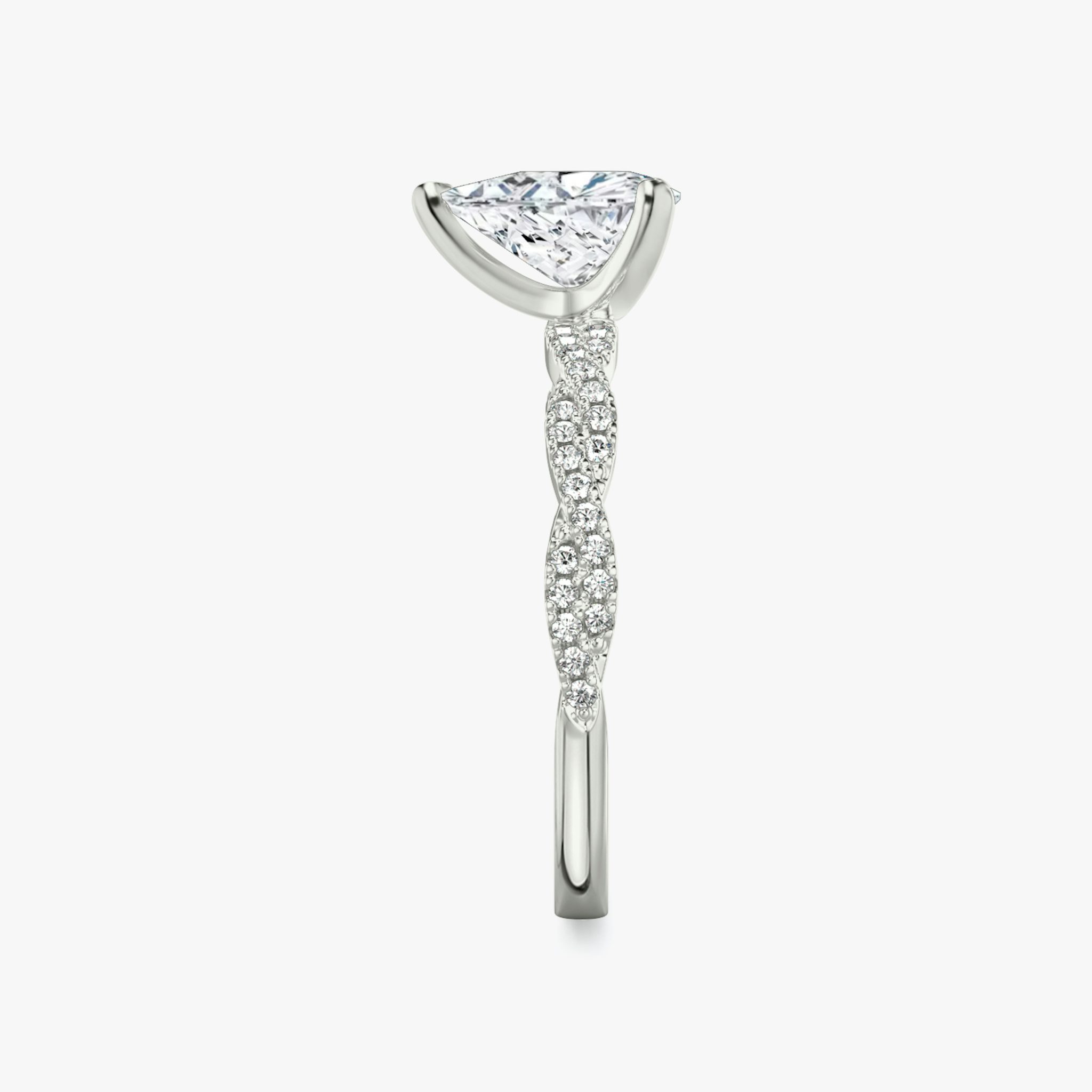 The Twisted Classic | Trillion | 18k | White Gold | bandAccent: Double pavé | diamondOrientation: vertical | caratWeight: other