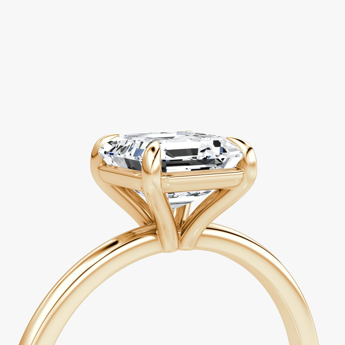Anillo de compromiso Solitario Petite 4-Prong | Asscher | 14k | Oro rosa | bandAccent: Simple | diamondOrientation: vertical | caratWeight: other