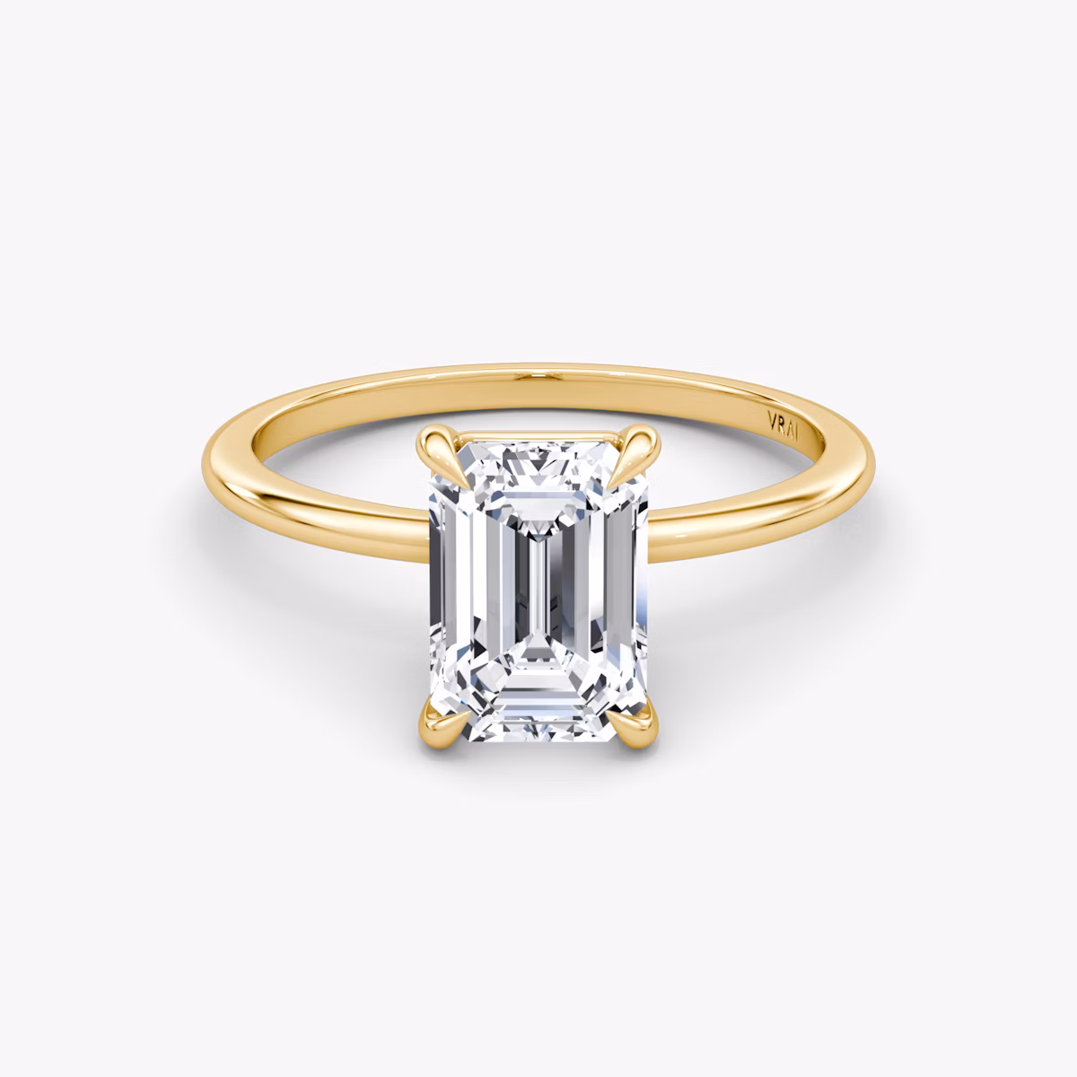 Petite 4-Prong | Emerald | 18k | Gelbgold | bandAccent: Ohne Pavé-Besatz | diamondOrientation: vertical | caratWeight: other
