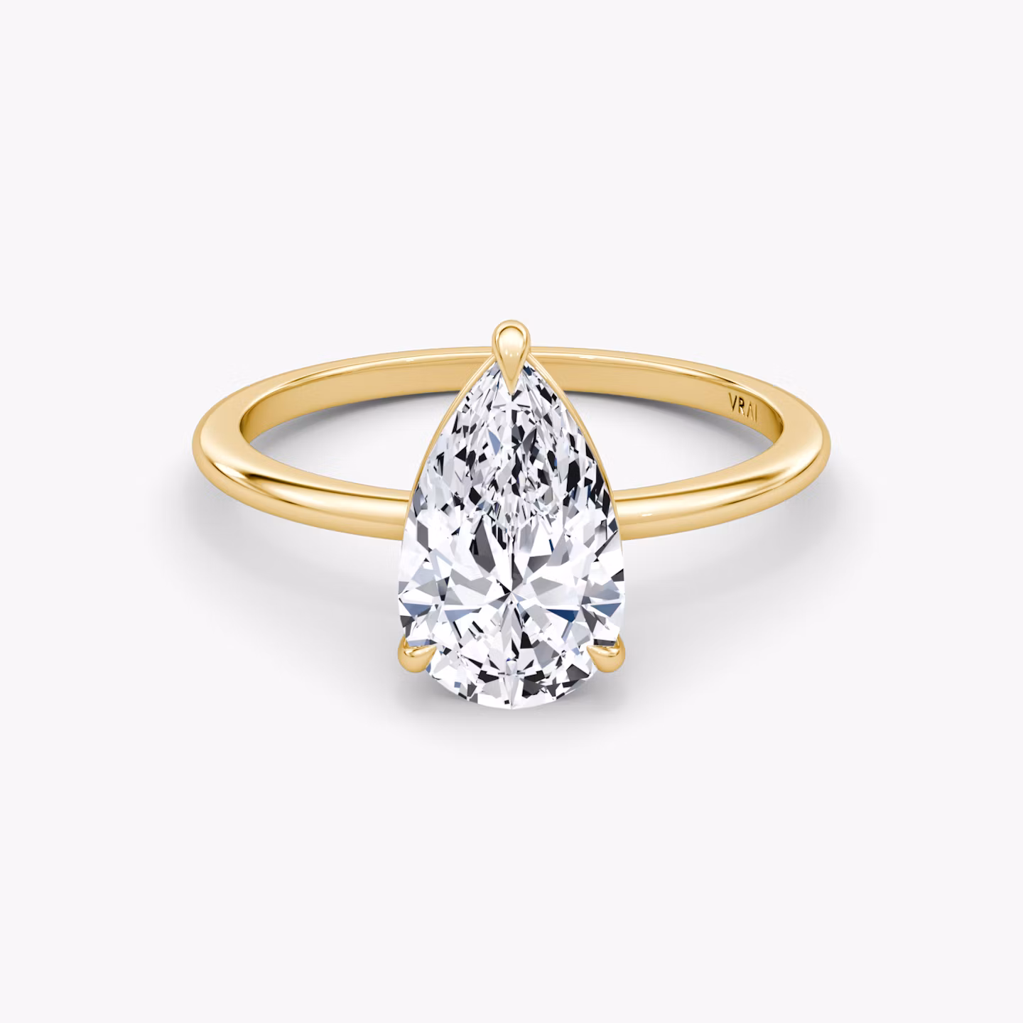 Bague de fiançailles Petite 4-Prong Solitaire | Poire | 18k | Or jaune | bandAccent: Simple | diamondOrientation: vertical | caratWeight: other