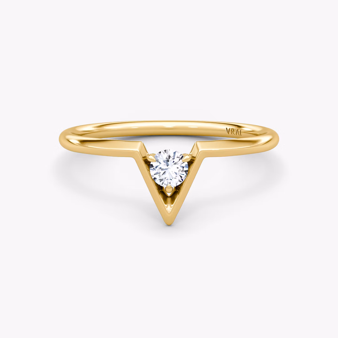 VRAI V Solitaire Ring Round Brilliant | Yellow Gold