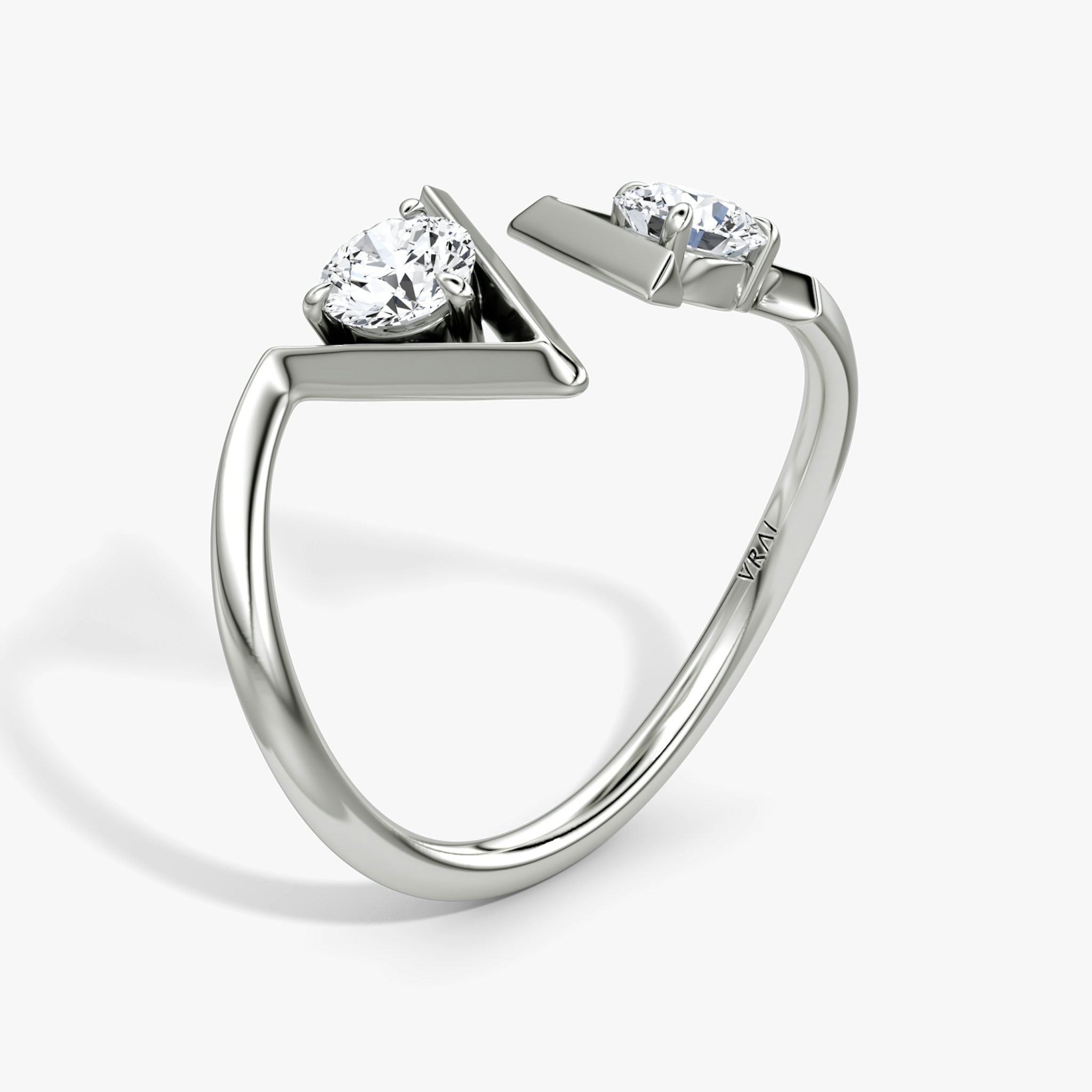 VRAI V Cuff Ring | Round Brilliant | 14k | White Gold