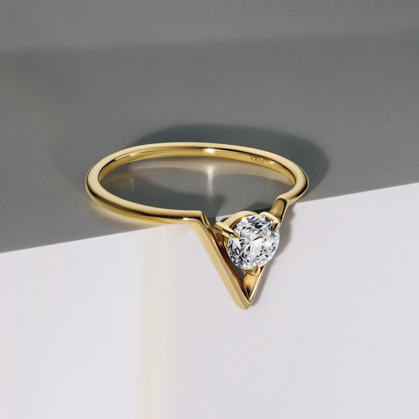 VRAI V Solitaire Ring | Round Brilliant | Sterling Silver | caratWeight: 0.10ct