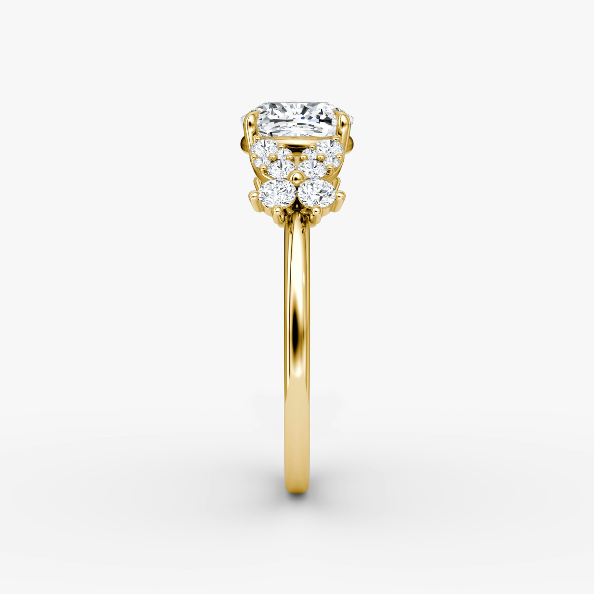The Signature Floral | Cushion | 18k | Yellow Gold | bandAccent: Plain | diamondOrientation: vertical | caratWeight: other