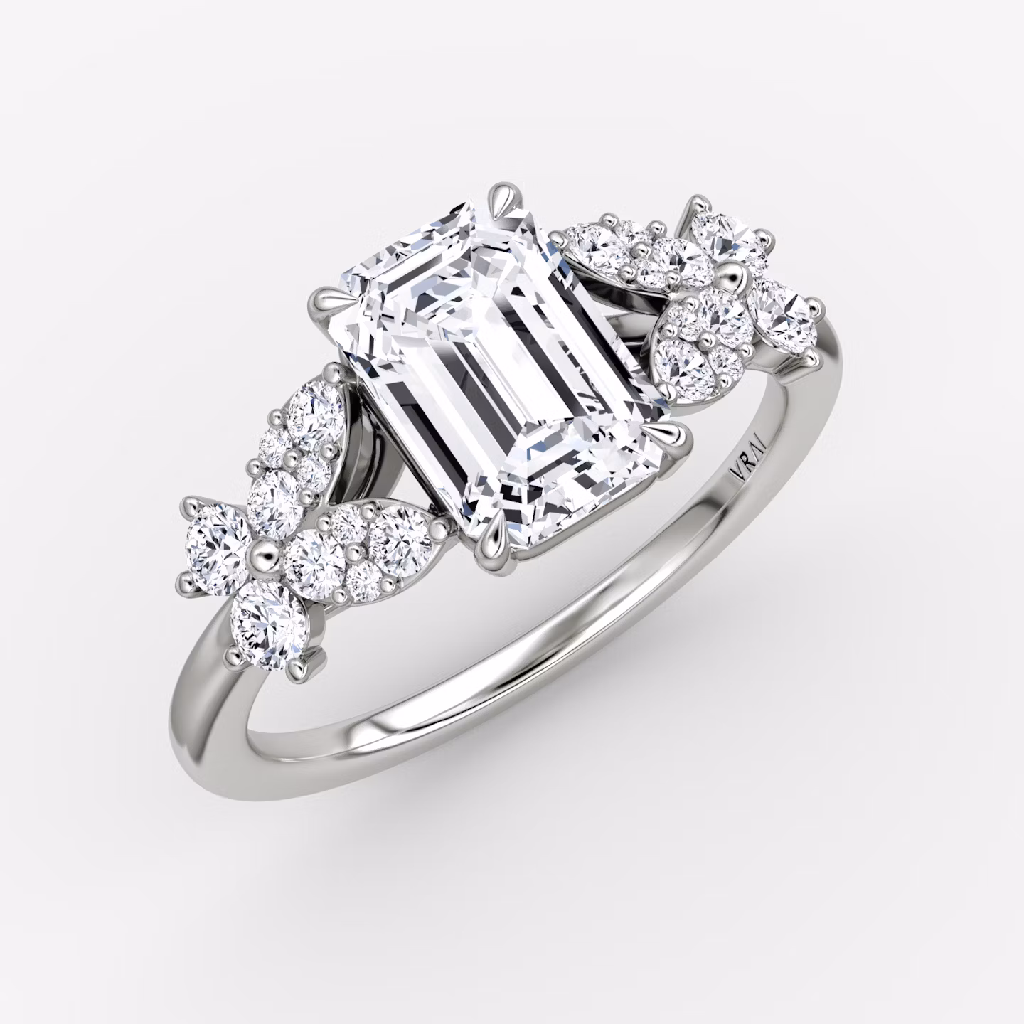 The Signature Floral  | Emerald | 18k | White Gold | bandAccent: Plain | diamondOrientation: vertical | caratWeight: other