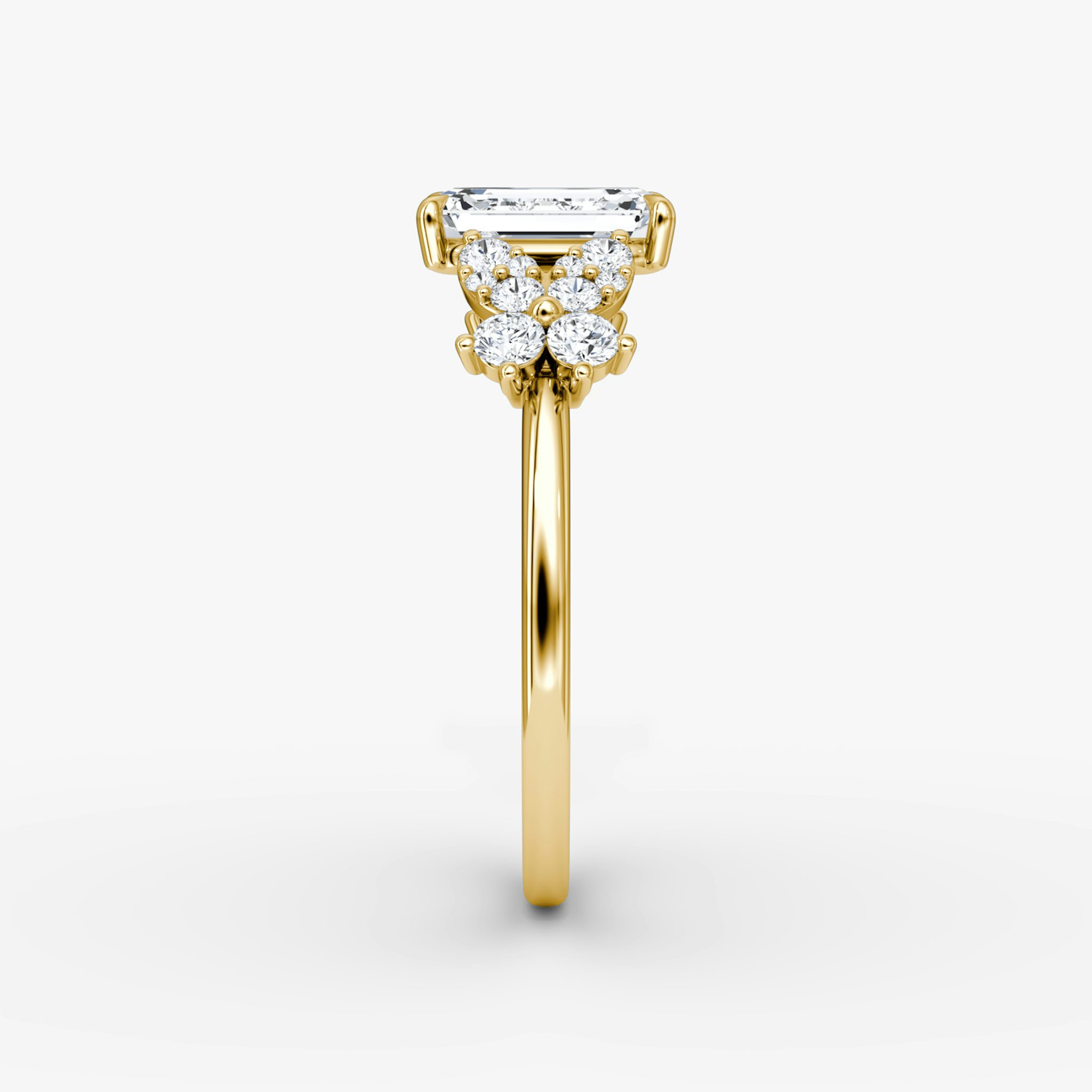 The Signature Floral | Emerald | 18k | Yellow Gold | bandAccent: Plain | diamondOrientation: vertical | caratWeight: other