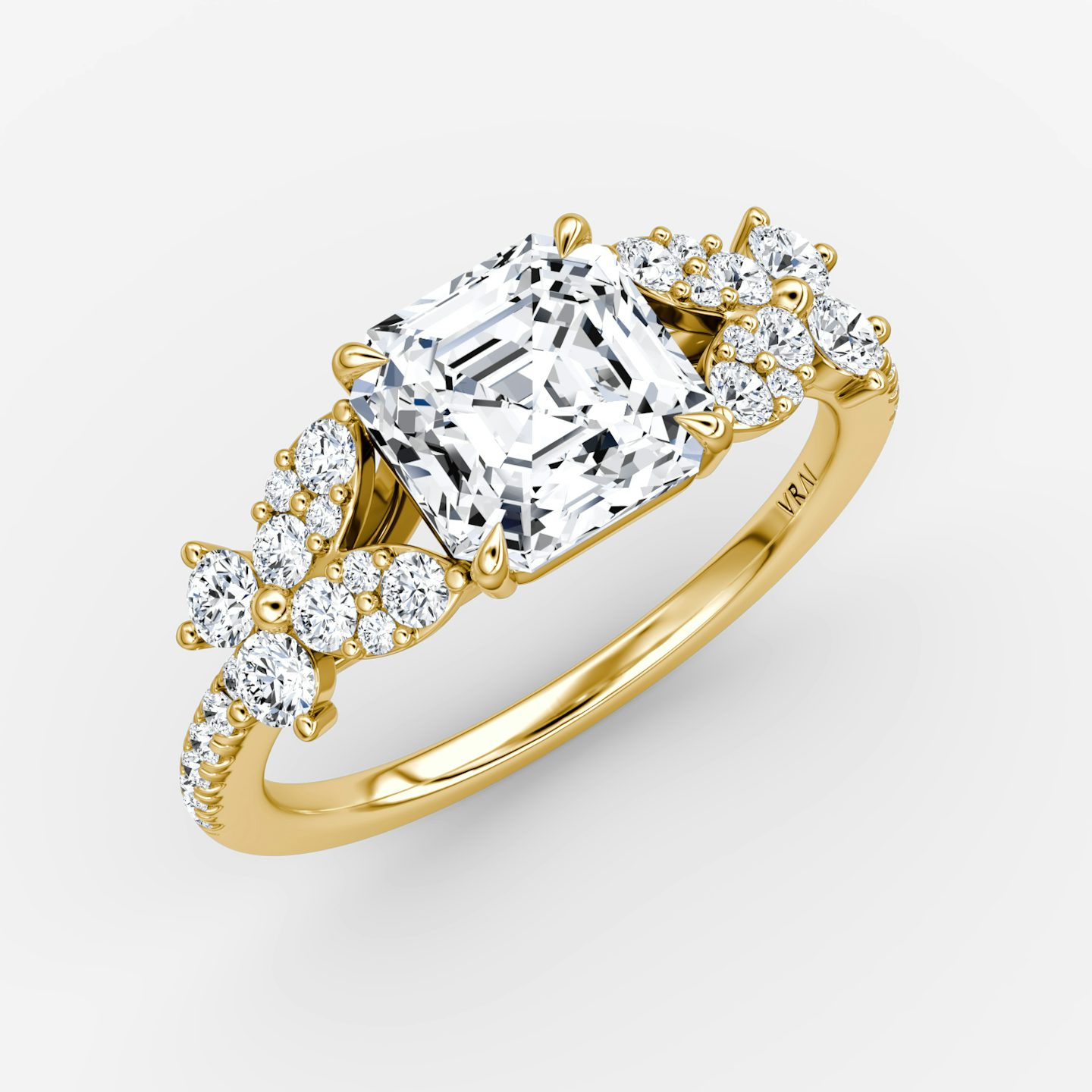 Anillo de compromiso Solitario Signature Floral  | Asscher | 18k | Oro amarillo | bandAccent: Pavé | diamondOrientation: vertical | caratWeight: other
