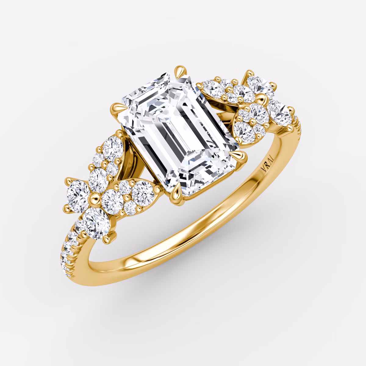 The Signature Floral | Emerald | 18k | Yellow Gold | bandAccent: Pavé | diamondOrientation: vertical | caratWeight: other