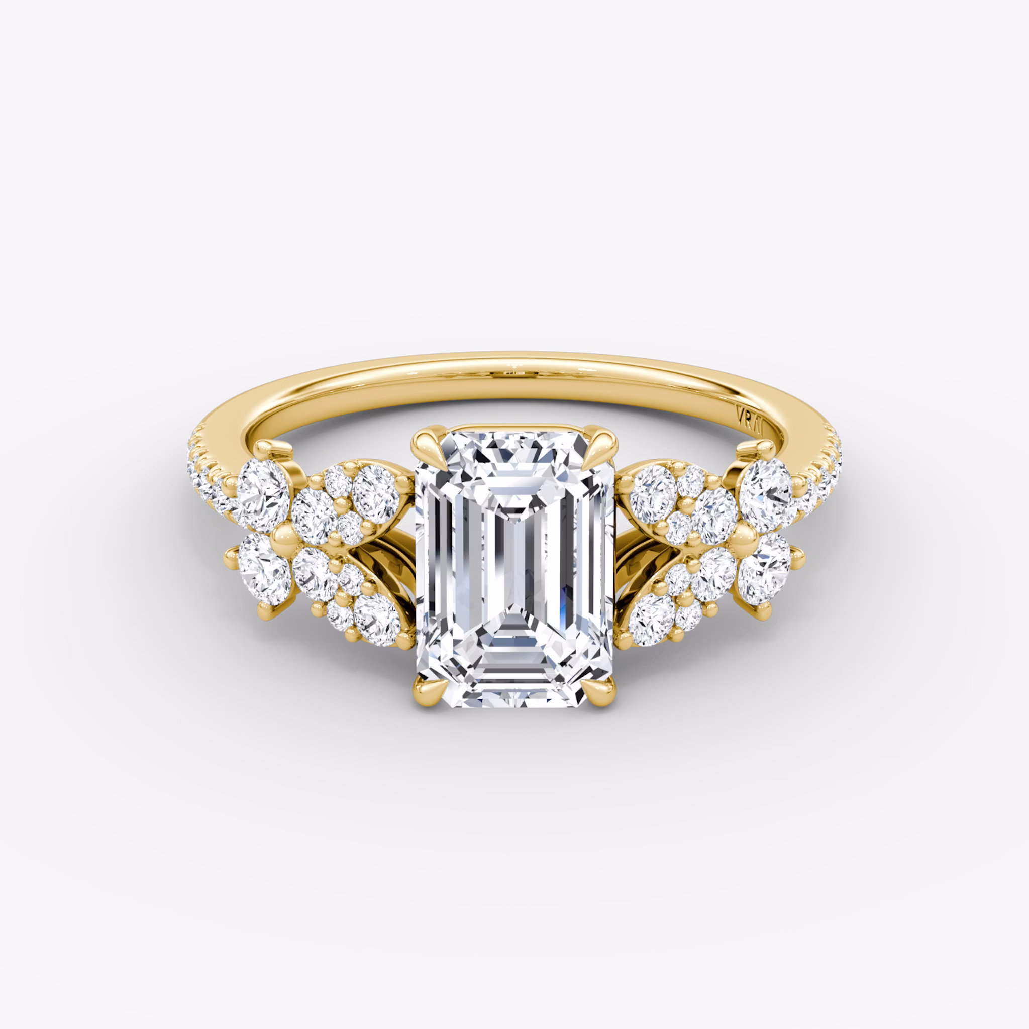 The Signature Floral | Emerald | 18k | Yellow Gold | bandAccent: Pavé | diamondOrientation: vertical | caratWeight: other