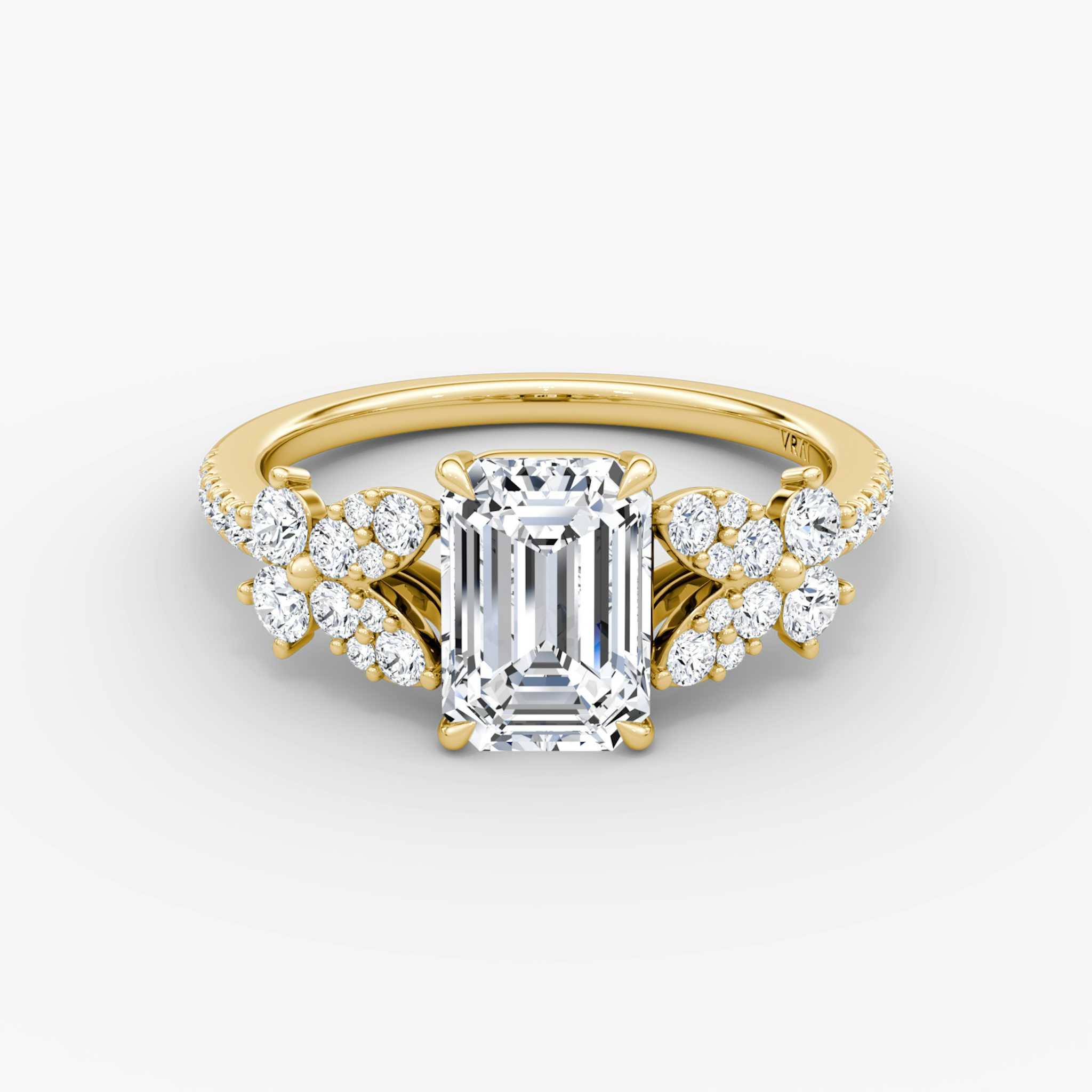 The Signature Floral | Emerald | 18k | Yellow Gold | bandAccent: Pavé | diamondOrientation: vertical | caratWeight: other