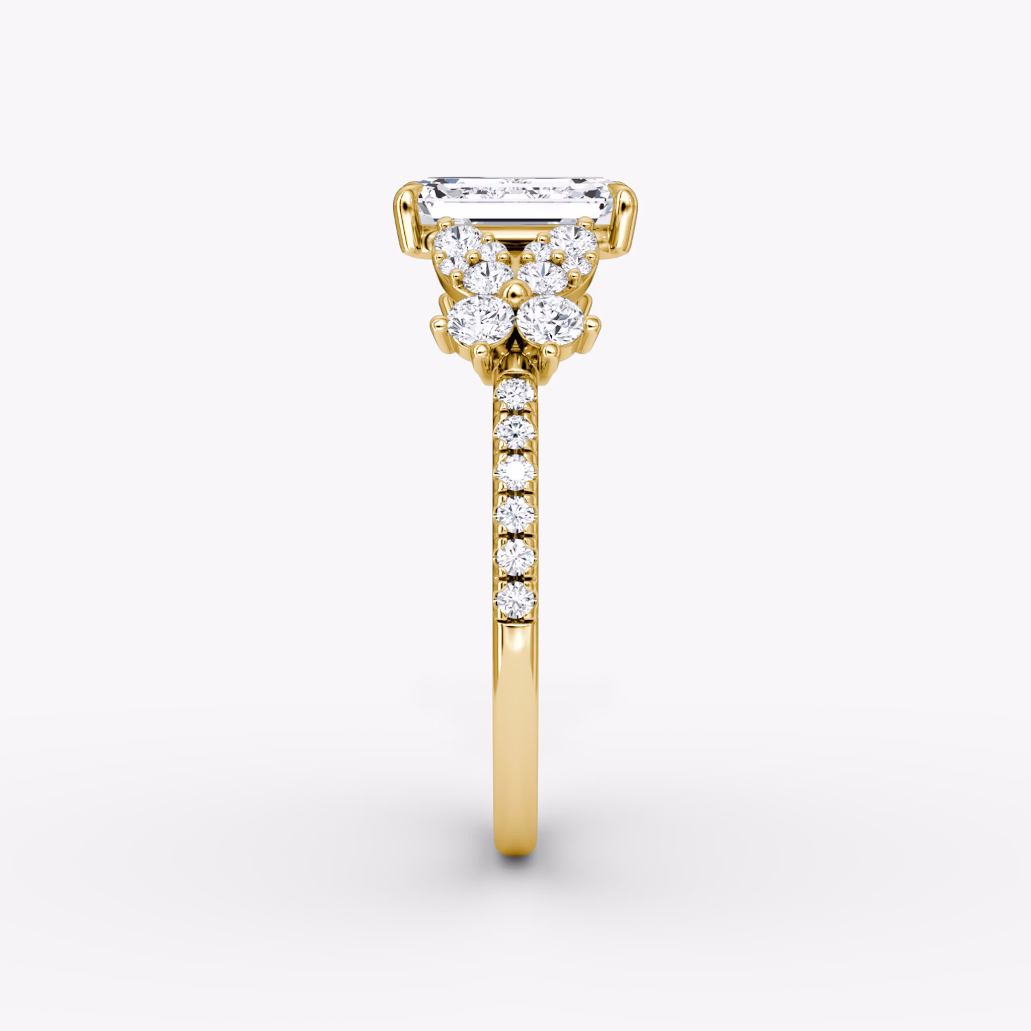 The Signature Floral | Emerald | 18k | Yellow Gold | bandAccent: Pavé | diamondOrientation: vertical | caratWeight: other