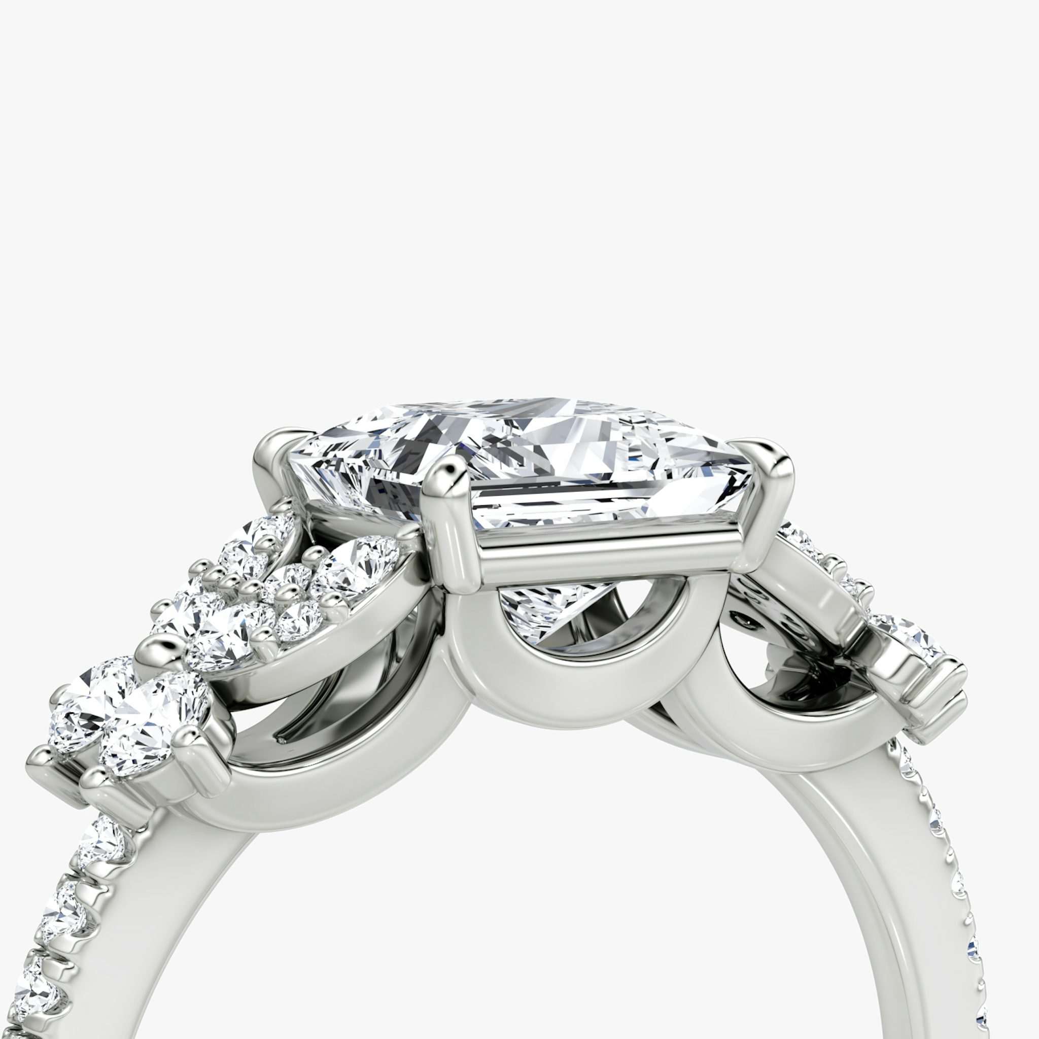 The Signature Floral | Princess | Platinum | bandAccent: Pavé | diamondOrientation: vertical | caratWeight: other