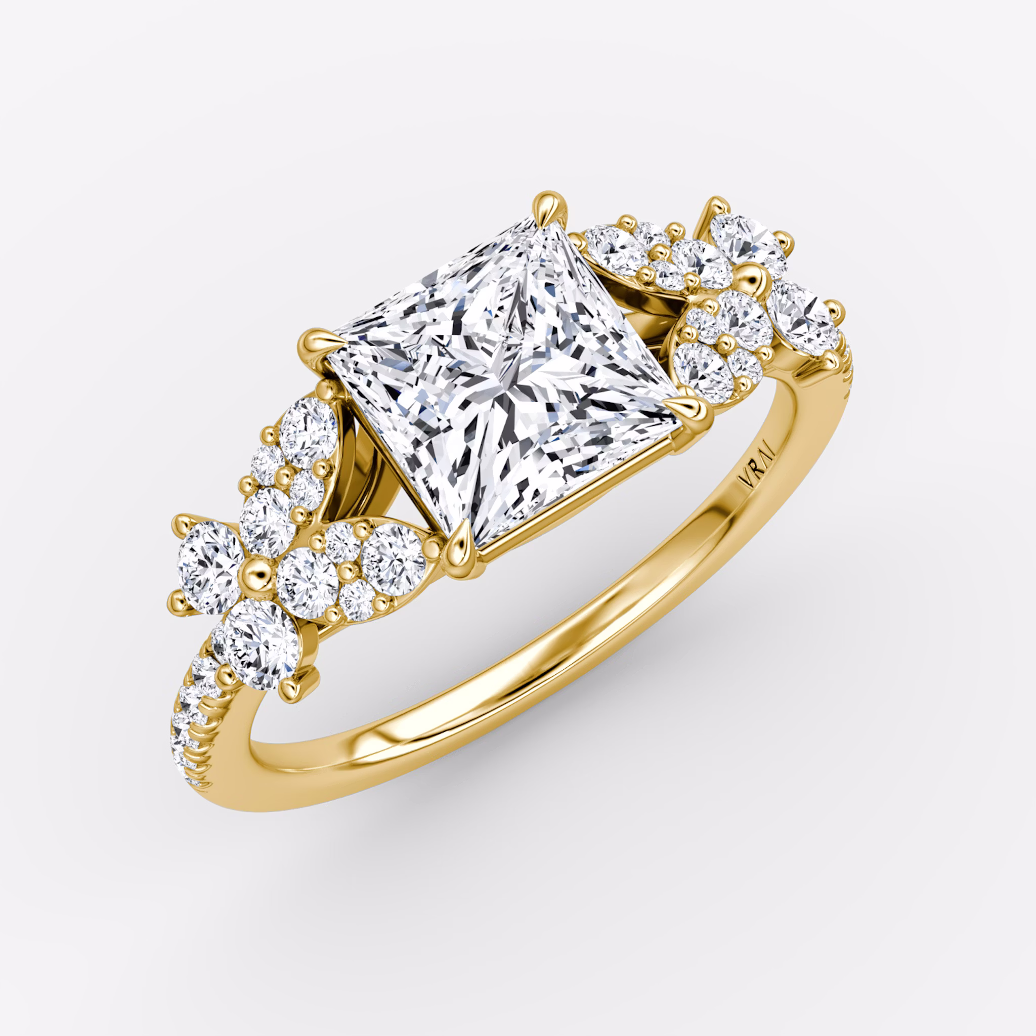 The Signature Floral | Princess | 18k | Yellow Gold | bandAccent: Pavé | diamondOrientation: vertical | caratWeight: other