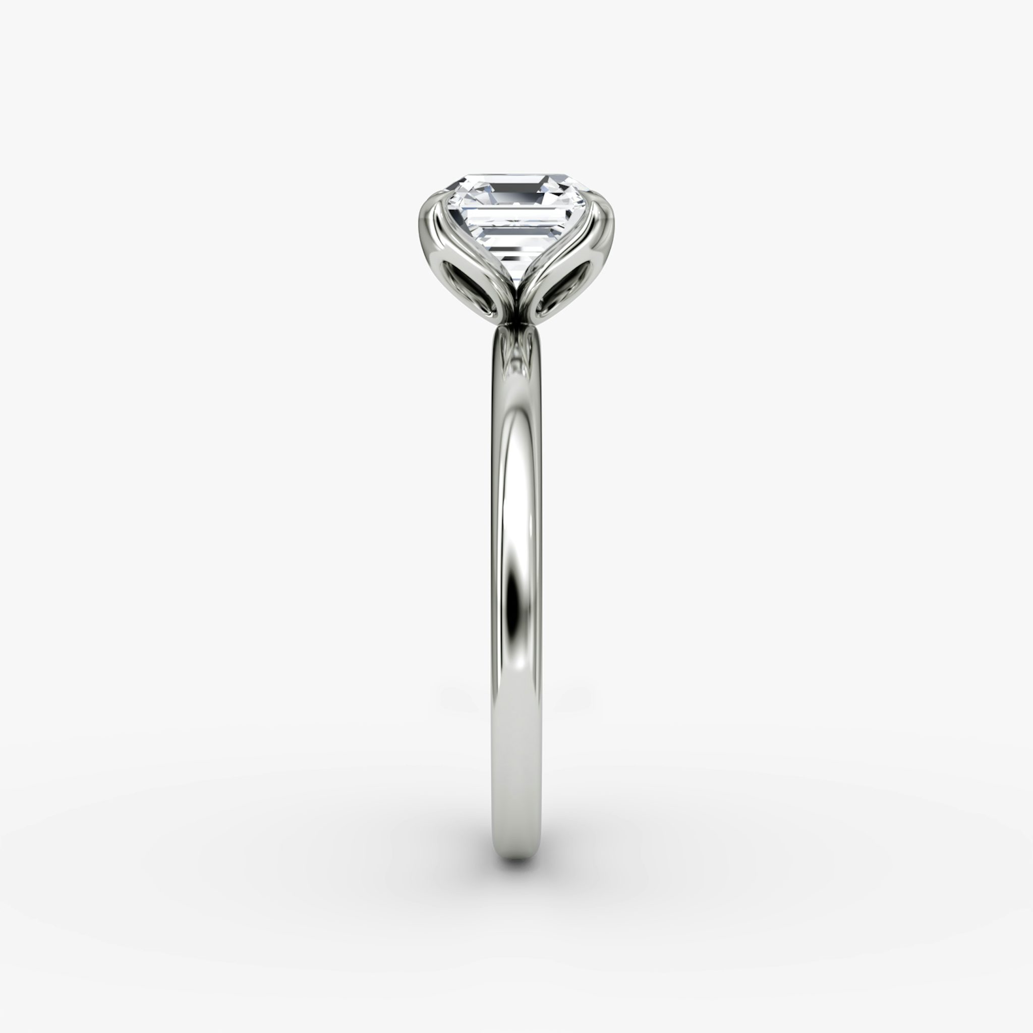The Classic Petal | Asscher | 18k | White Gold | bandAccent: Plain | diamondOrientation: vertical | caratWeight: other