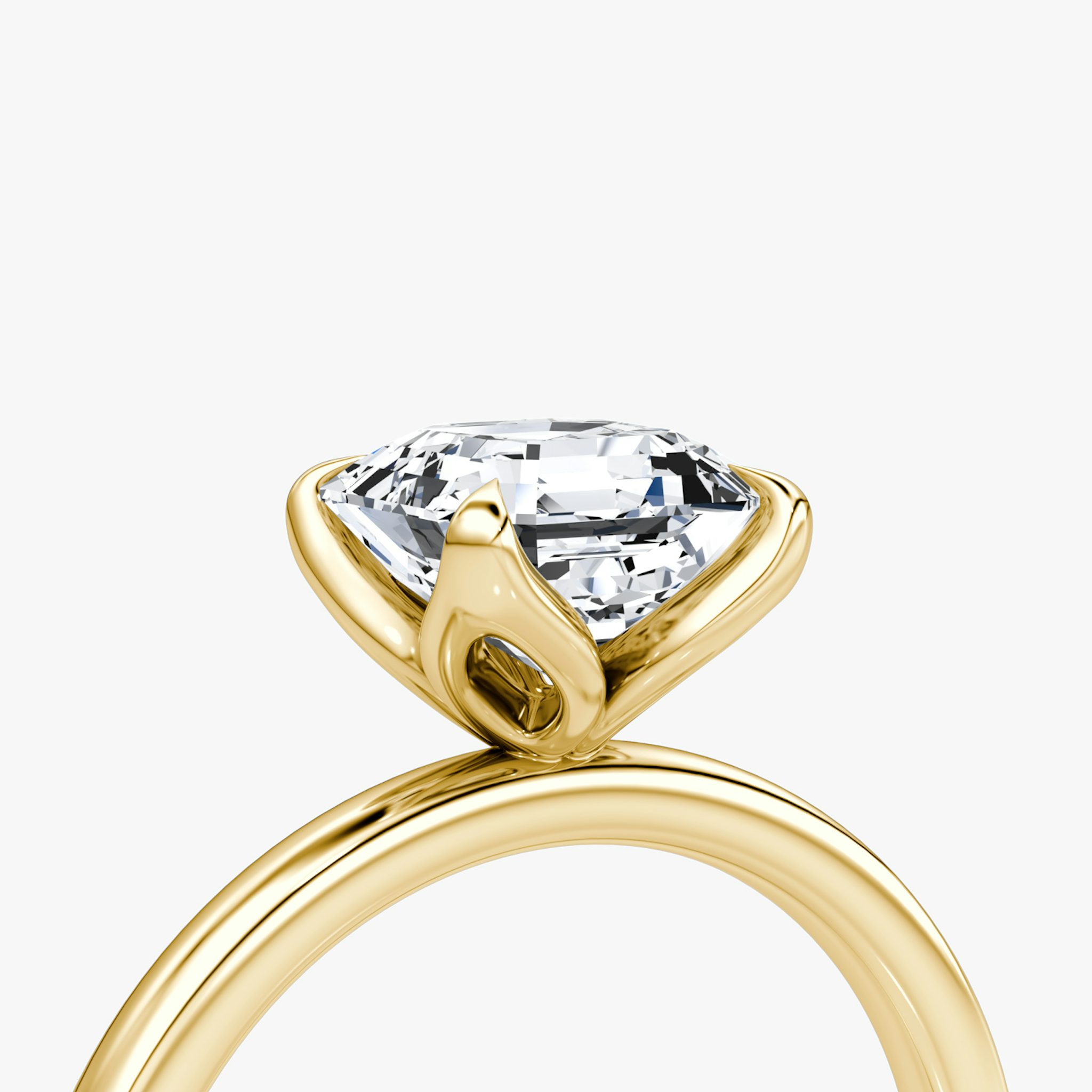 The Classic Petal | Asscher | 18k | Yellow Gold | bandAccent: Plain | diamondOrientation: vertical | caratWeight: other