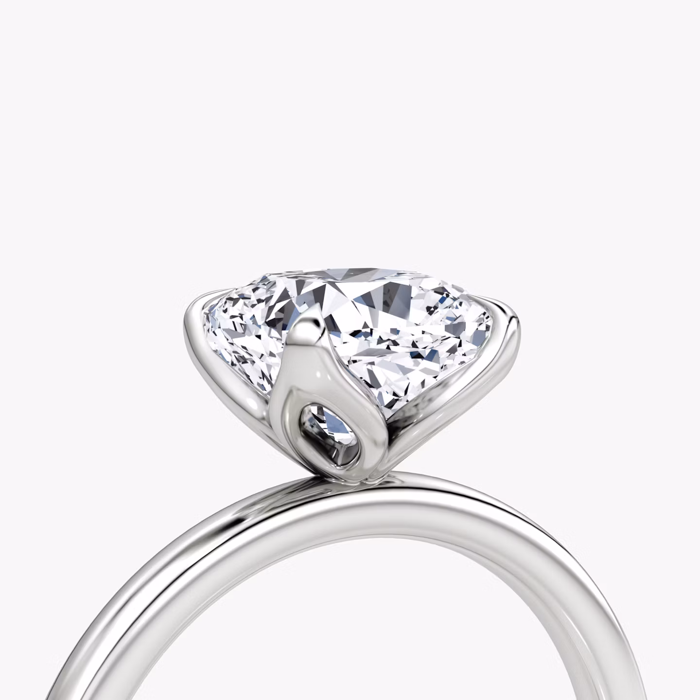 The Classic Petal | Cushion | 18k | White Gold | bandAccent: Plain | diamondOrientation: vertical | caratWeight: other