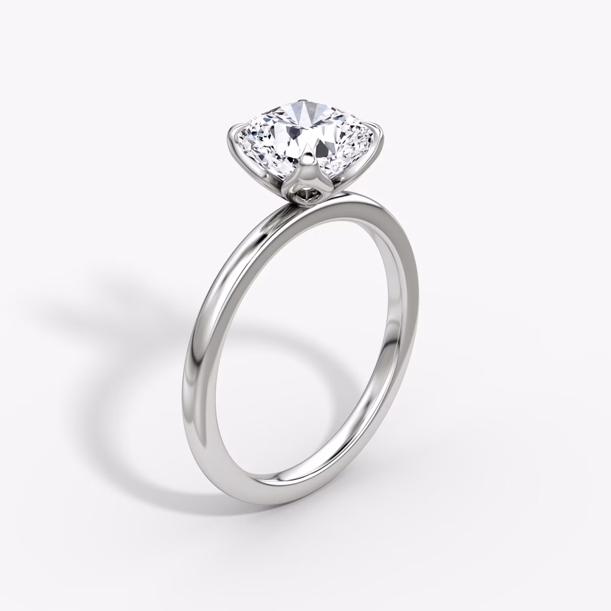 Classic Petal | Cojín | 18k | Oro blanco | bandAccent: Simple | diamondOrientation: vertical | caratWeight: other