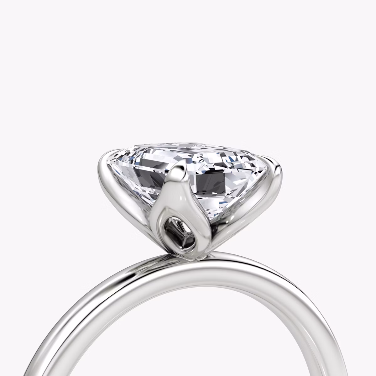 The Classic Petal | Emerald | 18k | White Gold | bandAccent: Plain | diamondOrientation: vertical | caratWeight: other