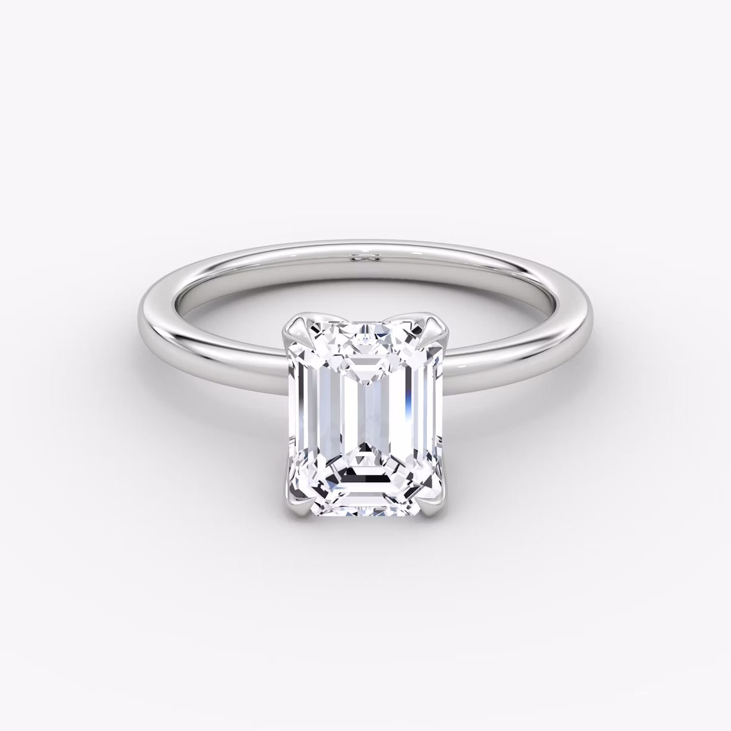 Classic Petal | Esmeralda | 18k | Oro blanco | bandAccent: Simple | diamondOrientation: vertical | caratWeight: other