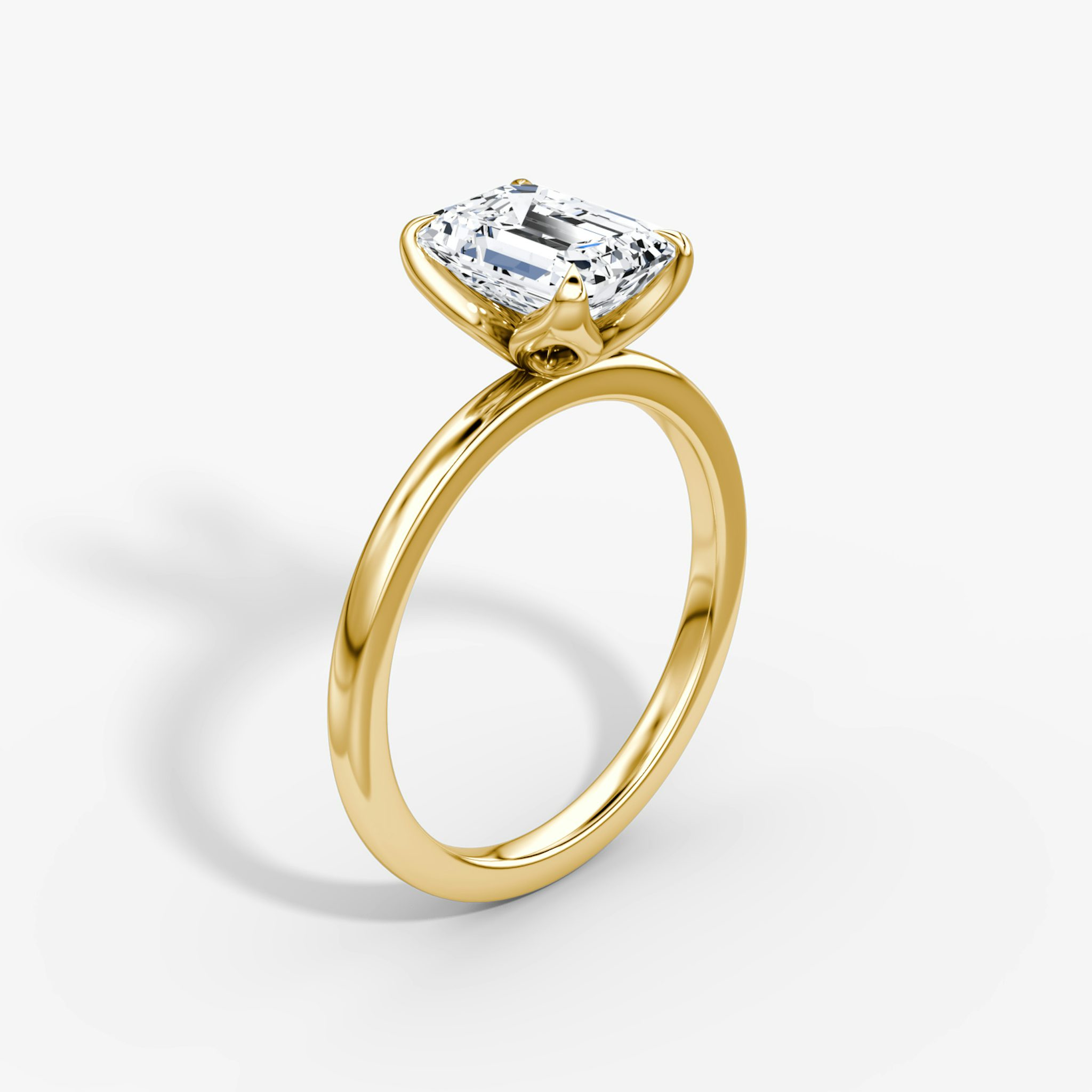The Classic Petal | Emerald | 18k | Yellow Gold | bandAccent: Plain | diamondOrientation: vertical | caratWeight: other