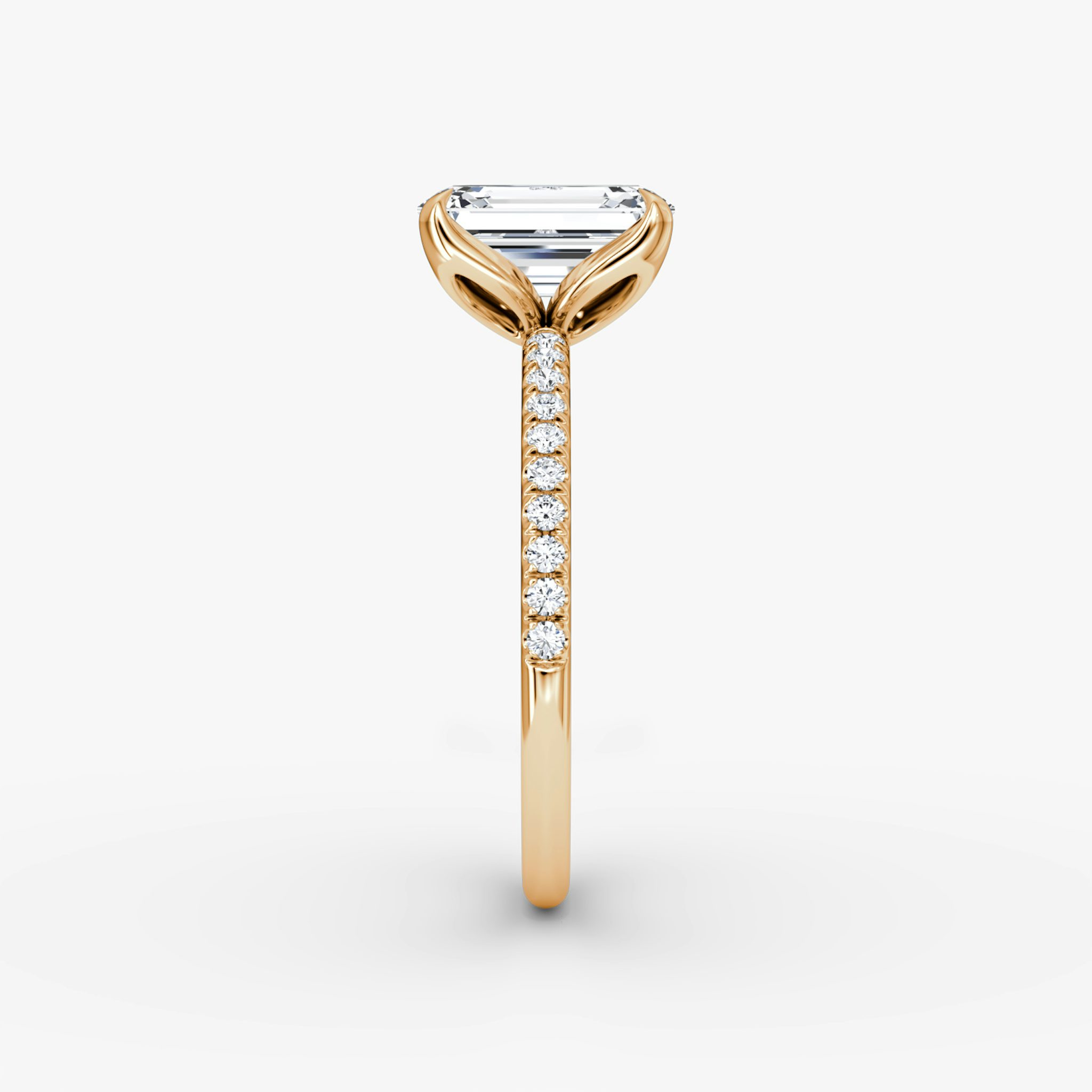 The Classic Petal | Emerald | 14k | Rose Gold | bandAccent: Pavé | diamondOrientation: vertical | caratWeight: other