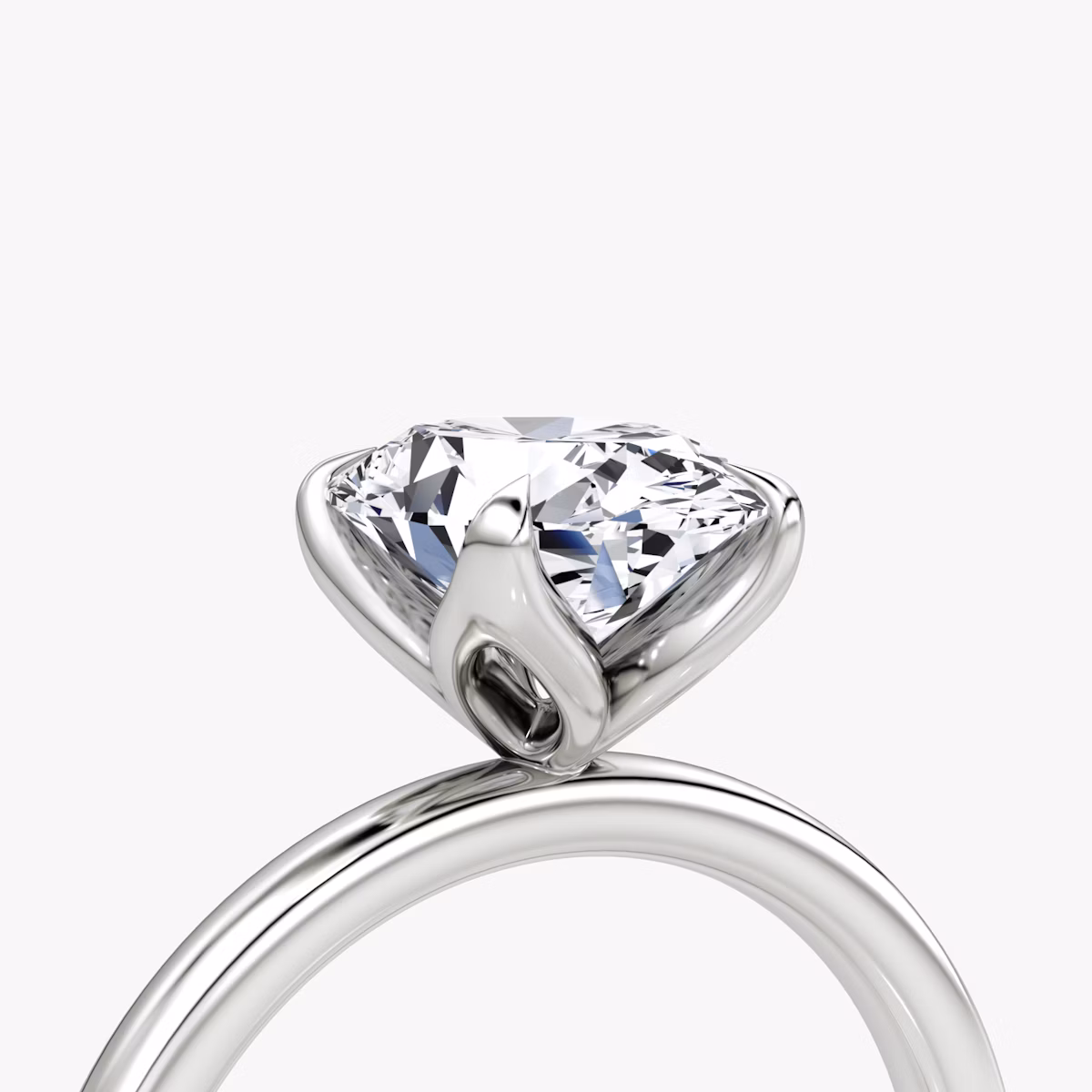 Classic Petal | Oval | Platin | bandAccent: Ohne Pavé-Besatz | diamondOrientation: vertical | caratWeight: other