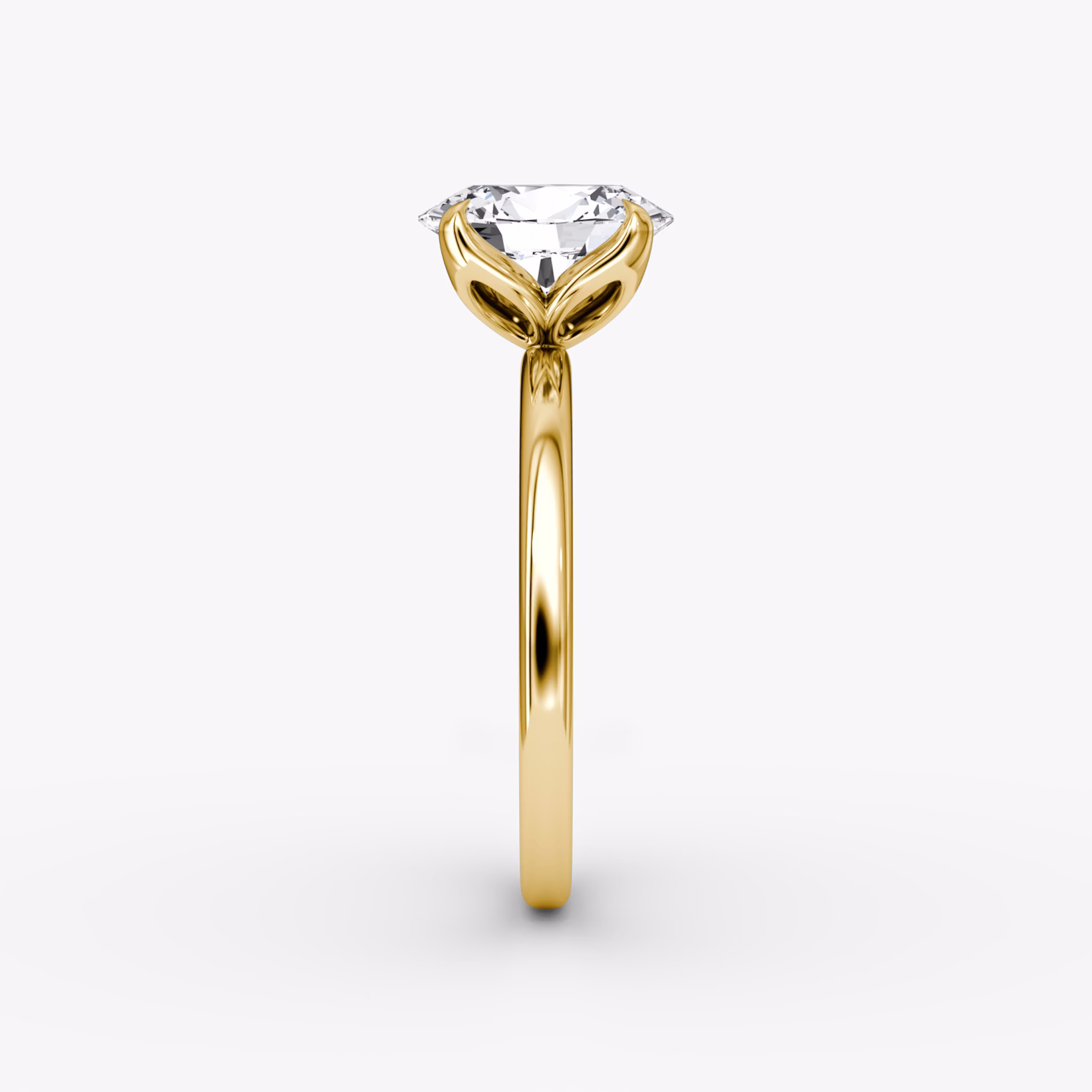 The Classic Petal | Oval | 18k | Yellow Gold | bandAccent: Plain | diamondOrientation: vertical | caratWeight: other