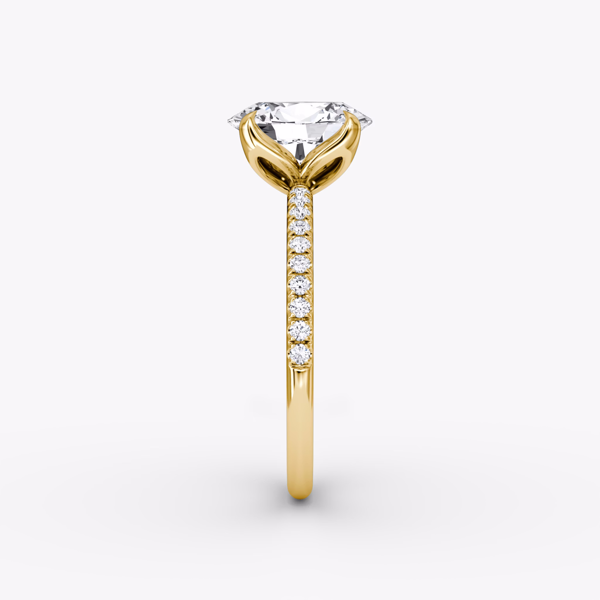 The Classic Petal | Oval | 18k | Yellow Gold | bandAccent: Pavé | diamondOrientation: vertical | caratWeight: other