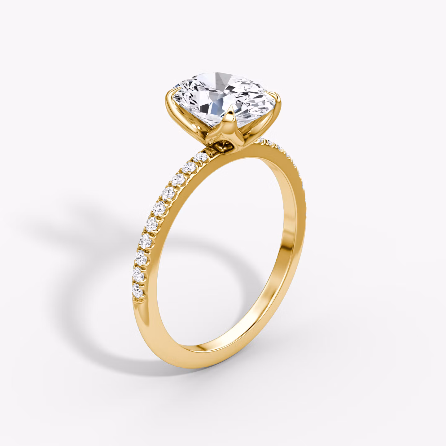 Classic Petal | Oval | 18k | Gelbgold | bandAccent: Mit Pavé-Besatz | diamondOrientation: vertical | caratWeight: other