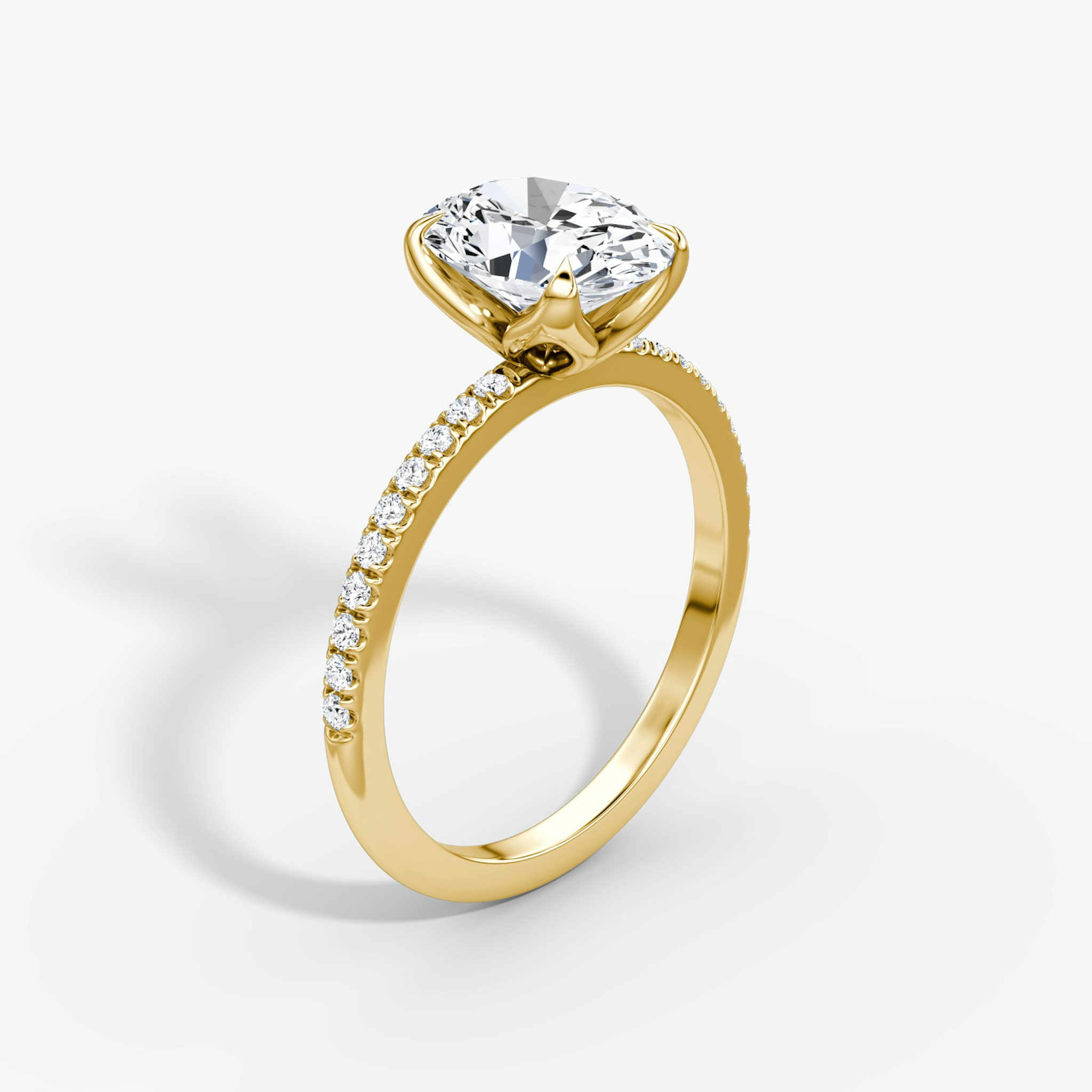The Classic Petal | Oval | 18k | Yellow Gold | bandAccent: Pavé | diamondOrientation: vertical | caratWeight: other