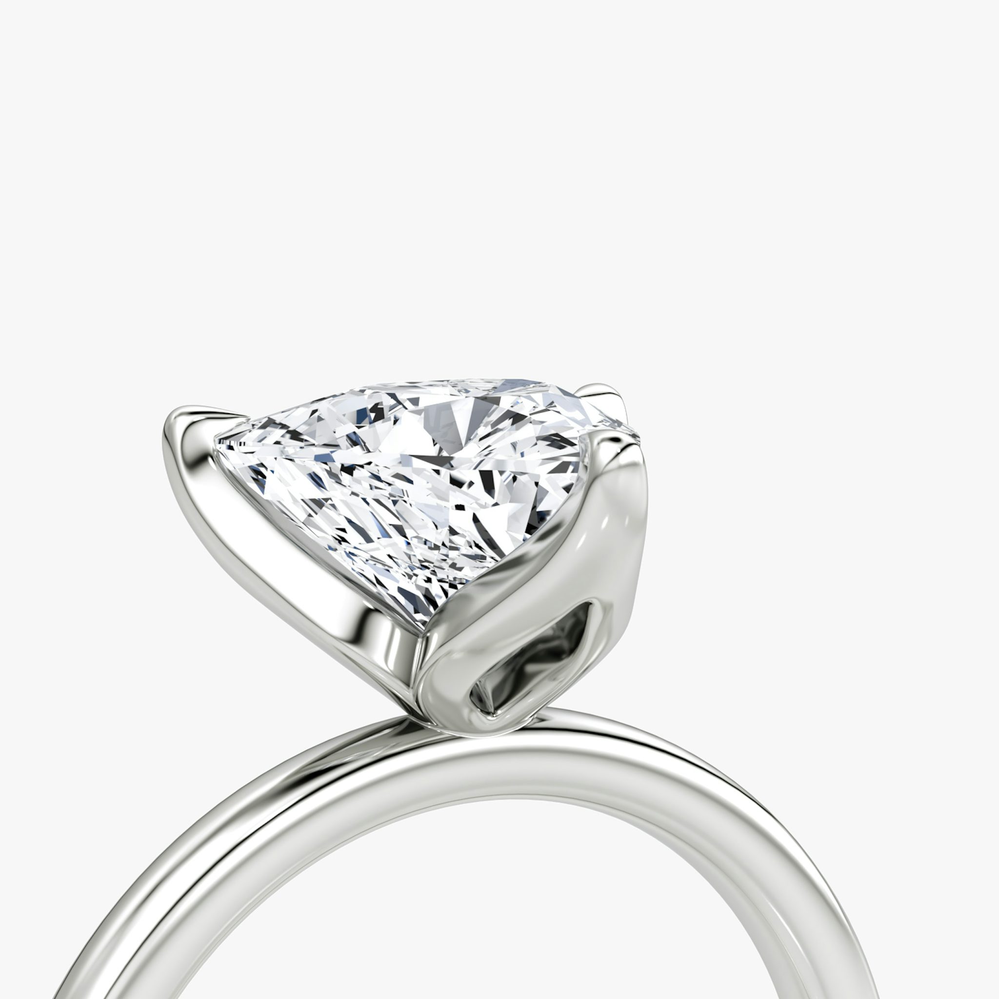 The Classic Petal | Trillion | Platinum | bandAccent: Plain | diamondOrientation: vertical | caratWeight: other