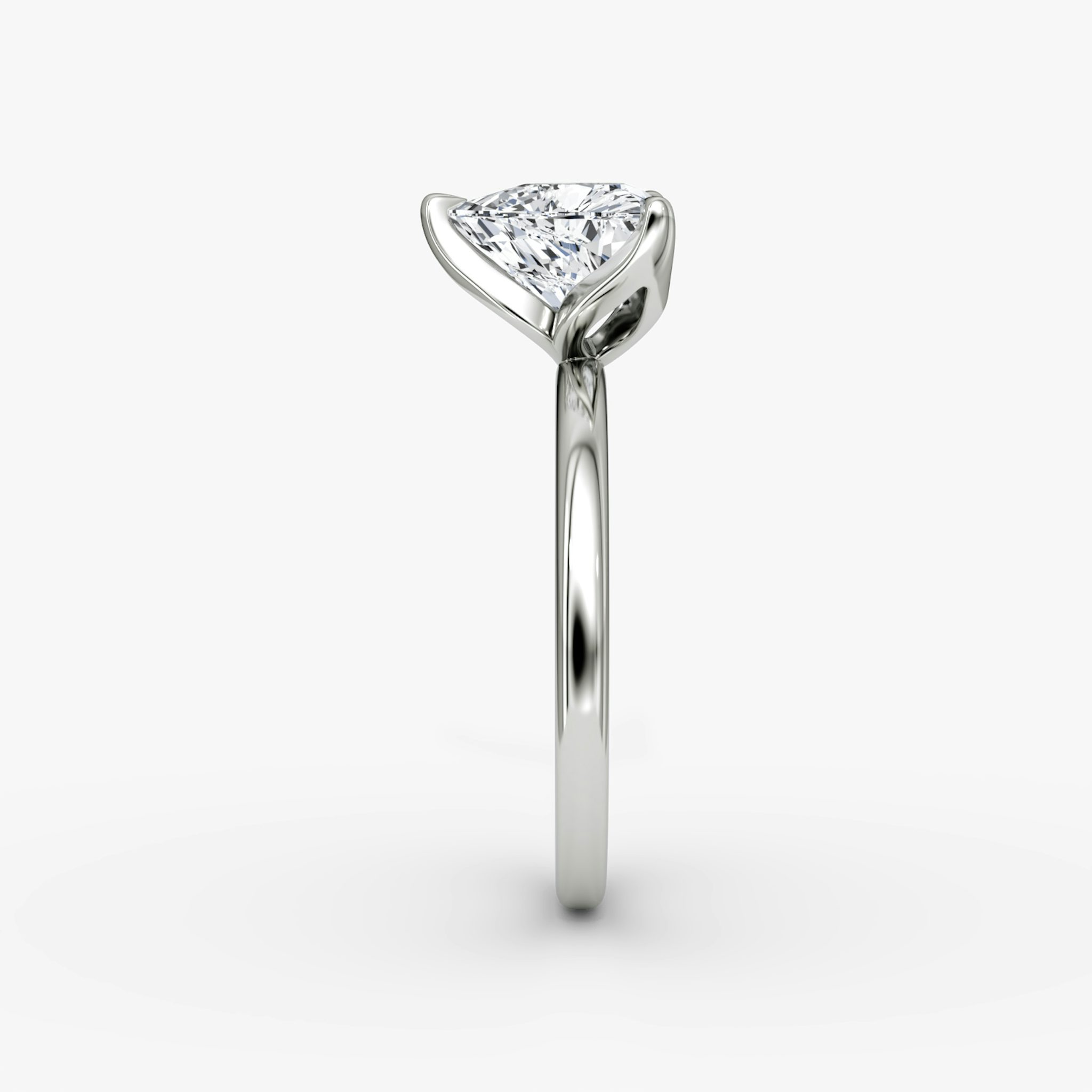 The Classic Petal | Trillion | Platinum | bandAccent: Plain | diamondOrientation: vertical | caratWeight: other