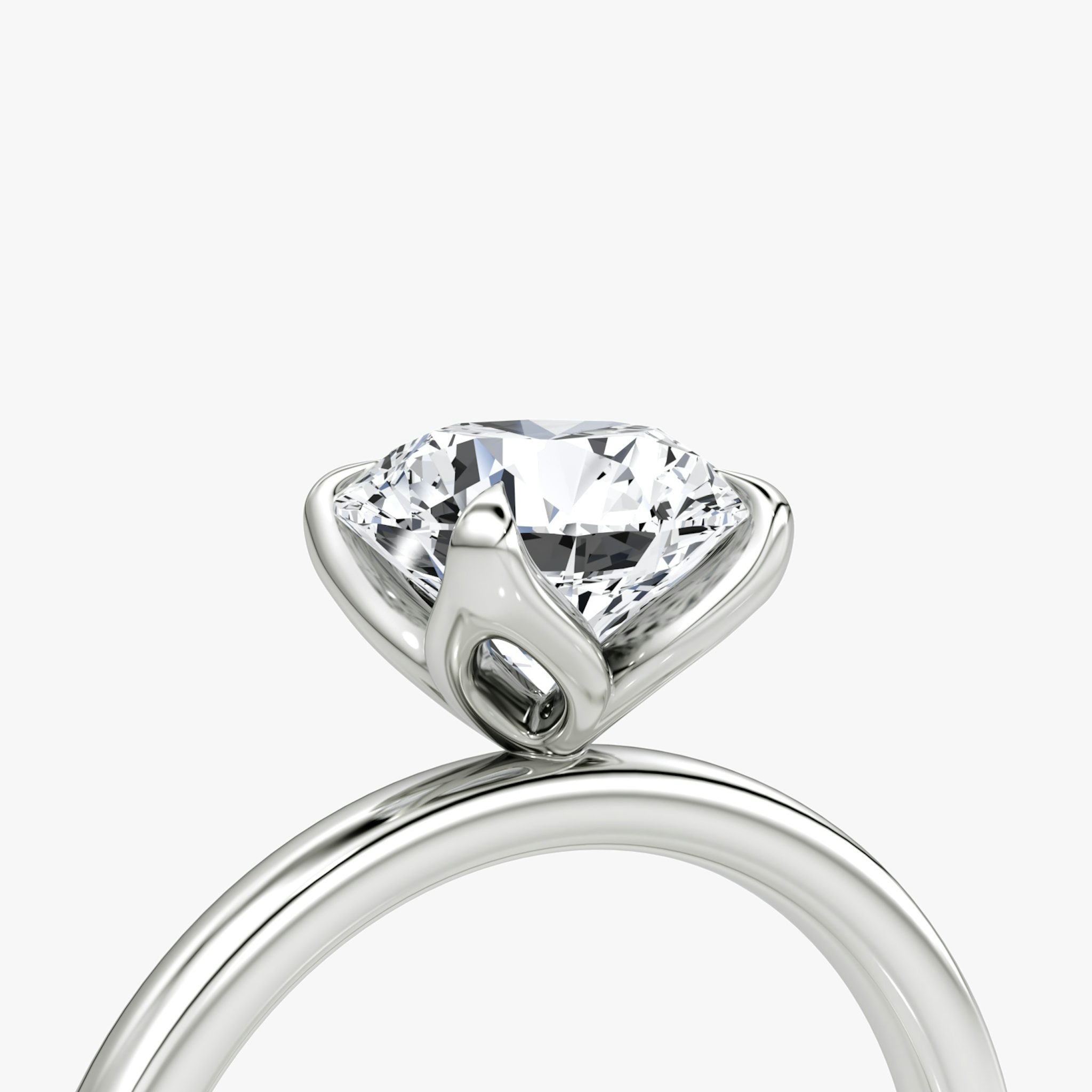 The Classic Petal | Round Brilliant | Platinum | bandAccent: Plain | caratWeight: other | diamondOrientation: vertical