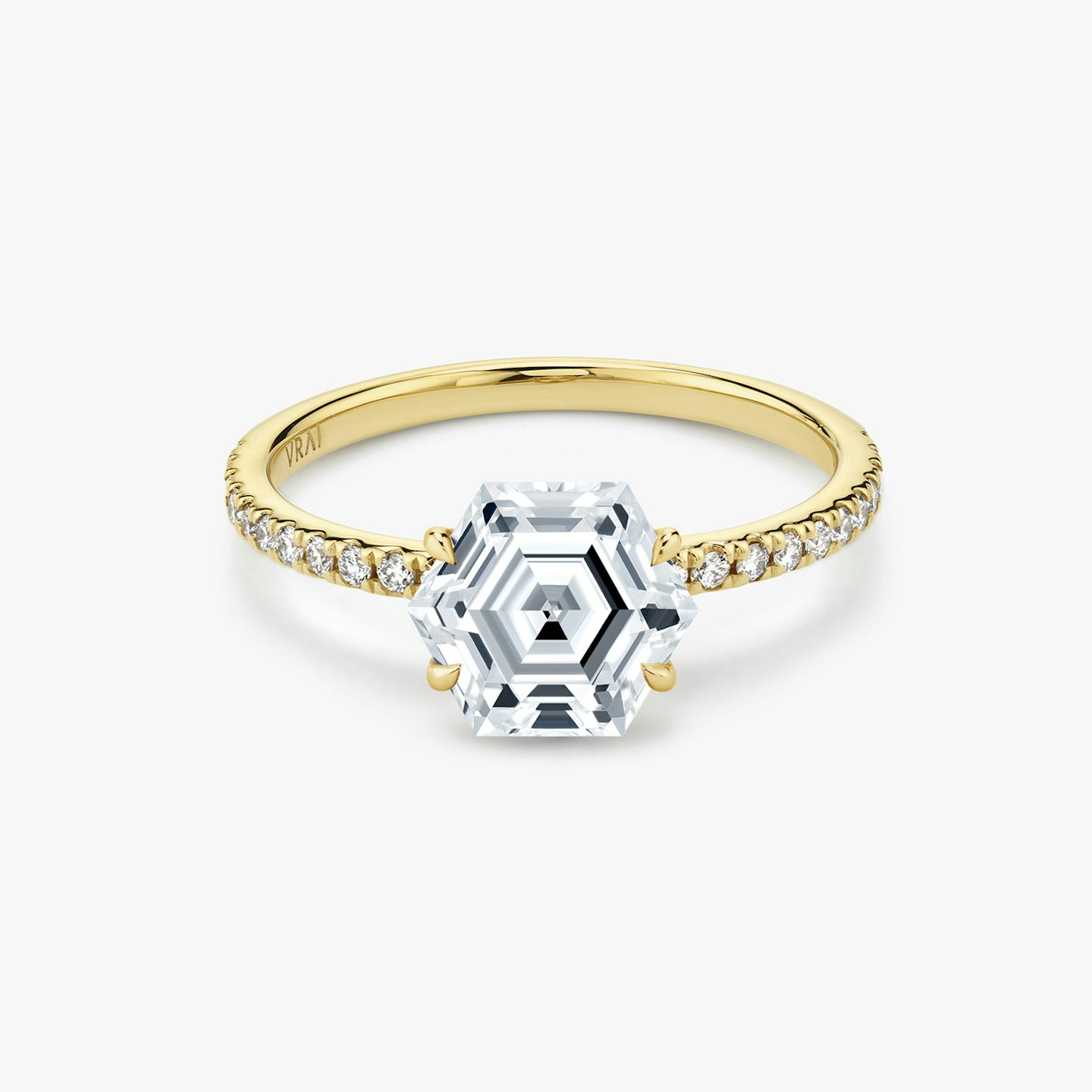 The Signature | Hexagon | 18k | Yellow Gold | bandAccent: Pavé | bandWidth: standard | excludeFromFeed: null | hiddenHalo: no | diamondOrientation: vertical | caratWeight: other
