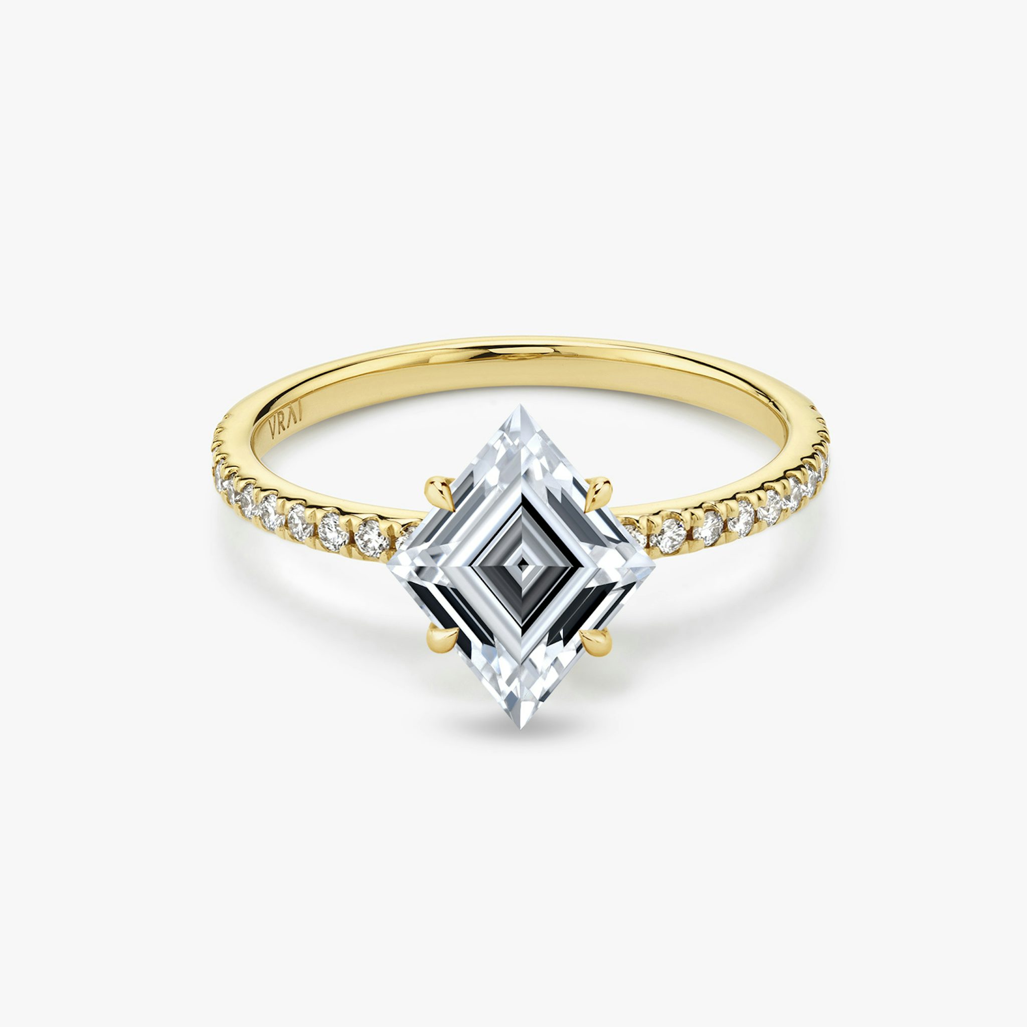 The Signature | Lozenge | 18k | Yellow Gold | bandAccent: Pavé | bandWidth: standard | excludeFromFeed: null | hiddenHalo: no | diamondOrientation: vertical | caratWeight: other
