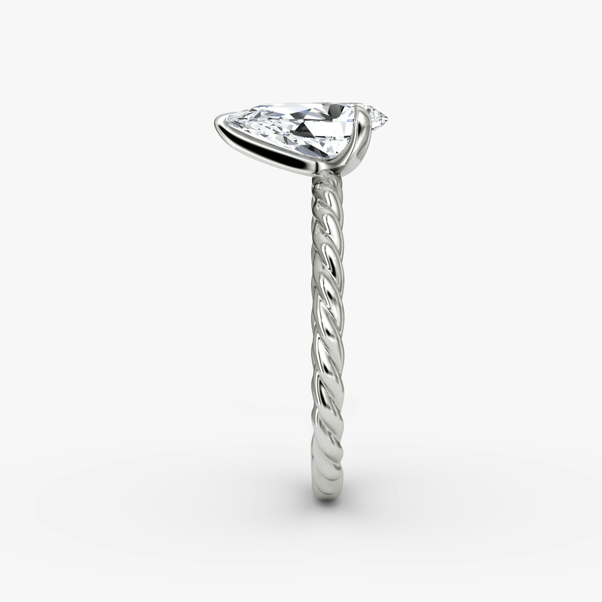 The Classic Rope | Pear | 18k | White Gold | bandAccent: Plain | diamondOrientation: vertical | caratWeight: other