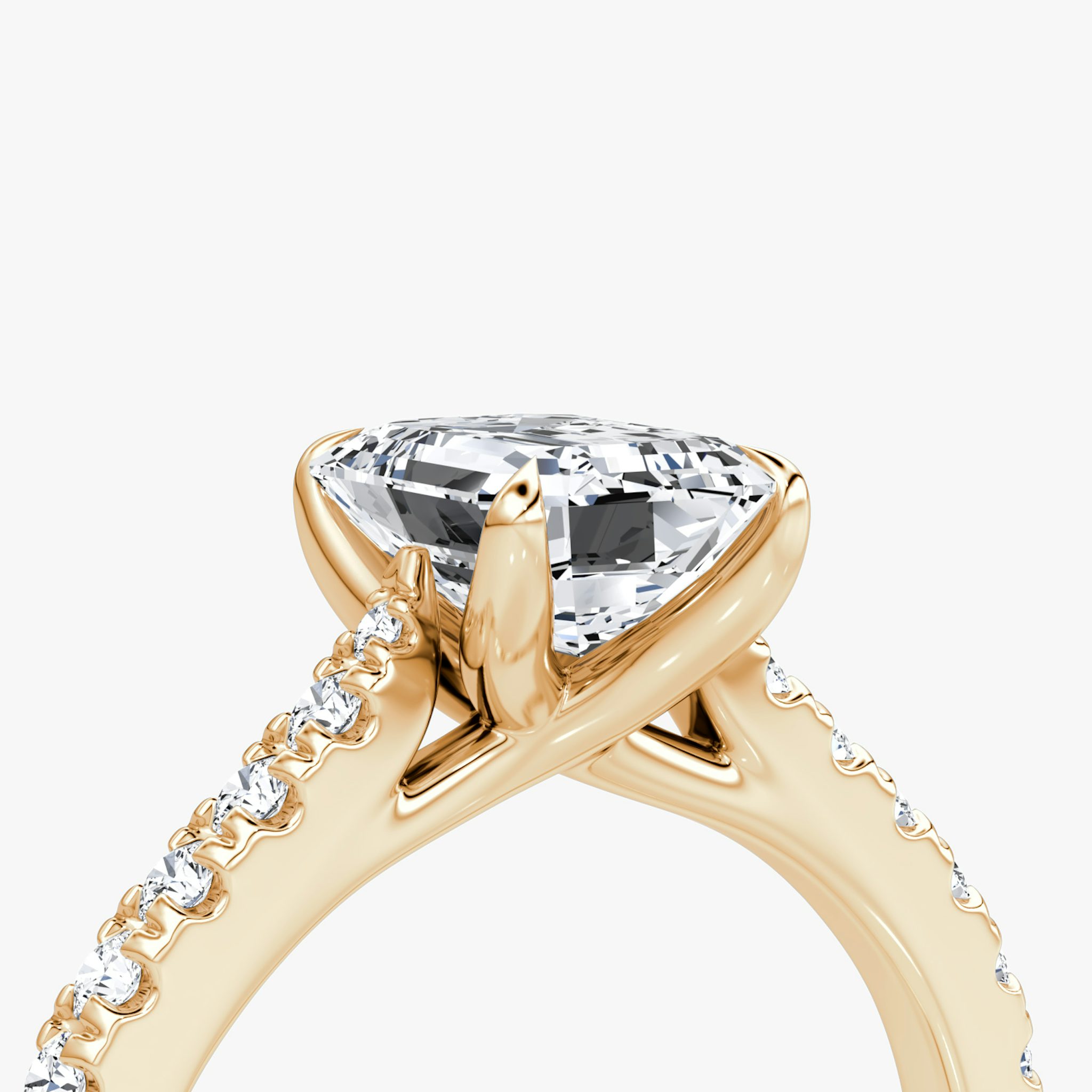 Anillo de compromiso Trellis Cathedral | Esmeralda | 14k | Oro rosa | bandAccent: Pavé | diamondOrientation: vertical | caratWeight: other