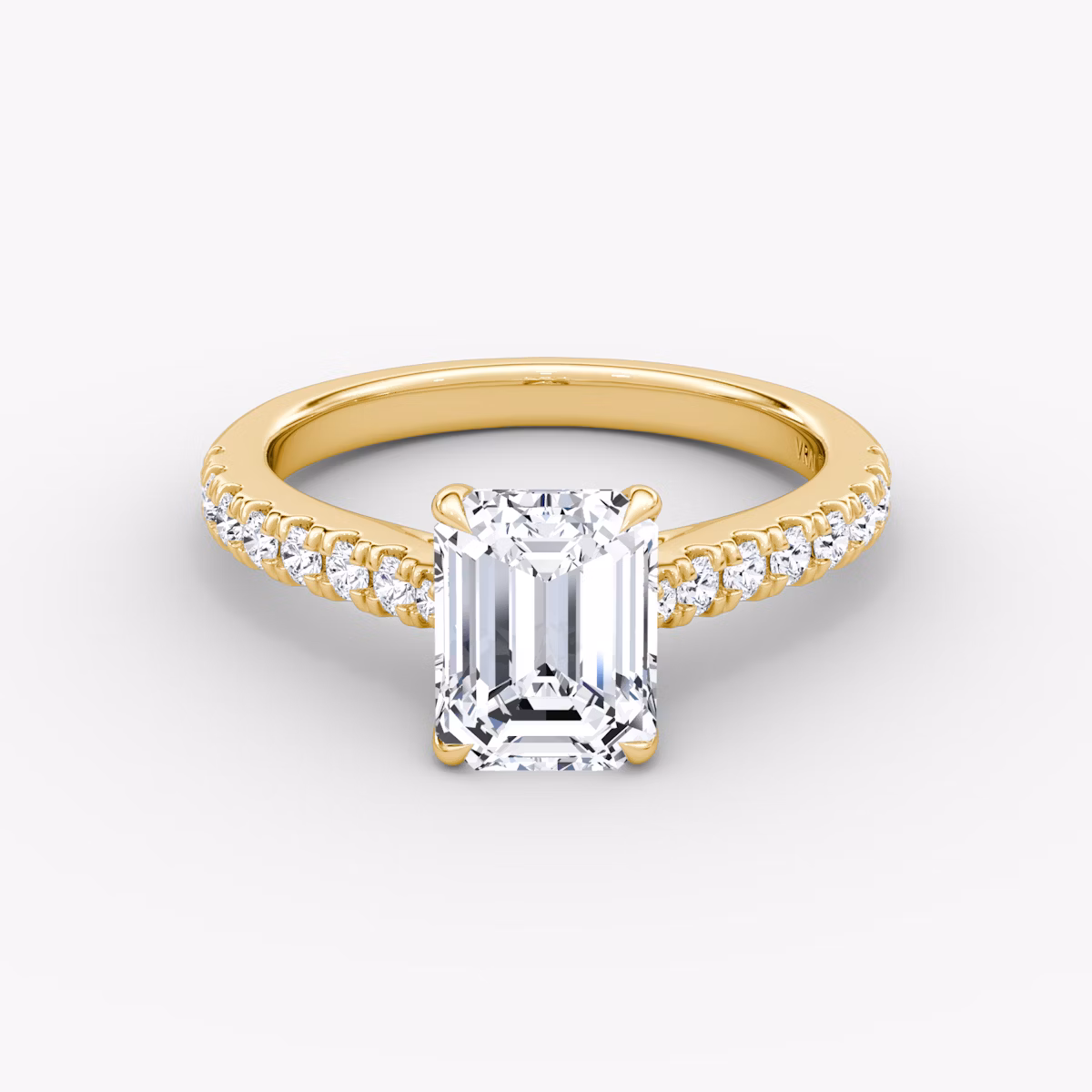 Trellis Cathedral | Emerald | 18k | Gelbgold | bandAccent: Mit Pavé-Besatz | diamondOrientation: vertical | caratWeight: other